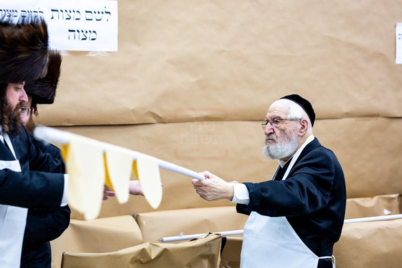 האדמו"ר מסאטמר באפיית מצות מצווה