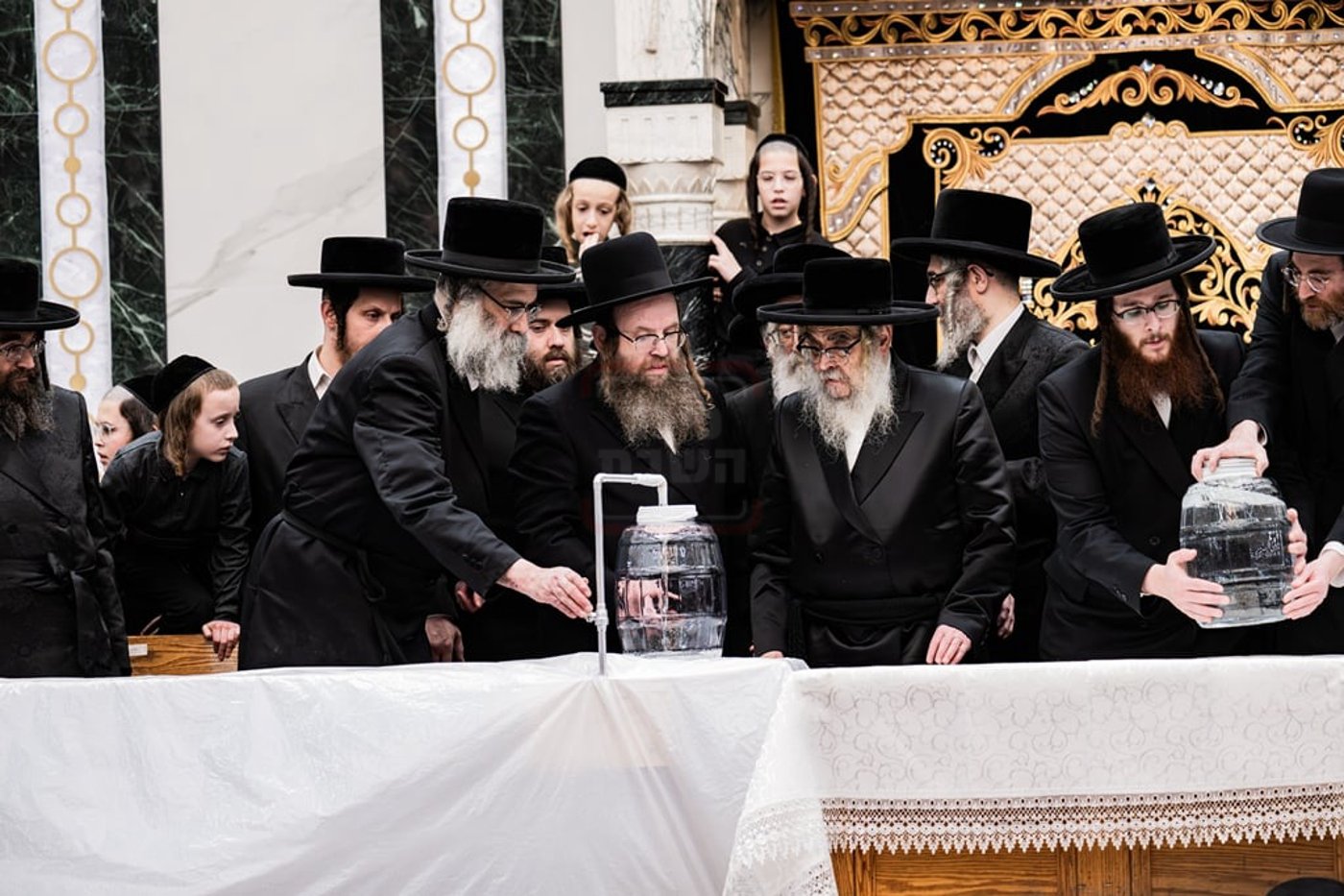 האדמו"ר מסאטמר בשאיבת מים שלנו
