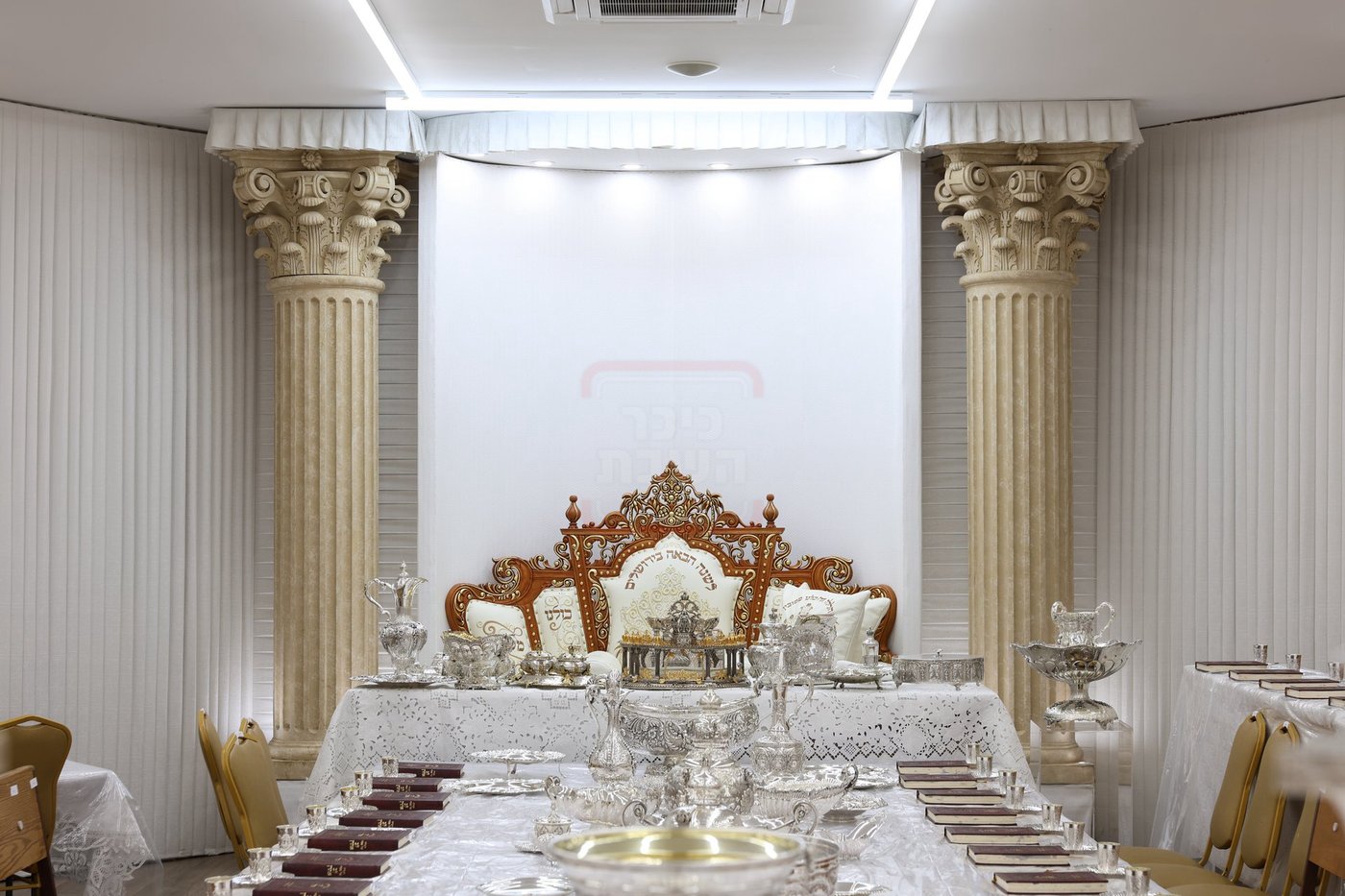 שולחן ליל הסדר של האדמו"ר מסאטמר