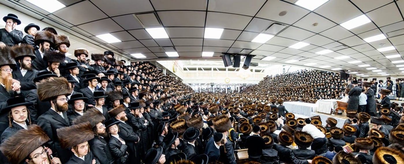 מעמד הפייסות ומסירת מתנות כהונה בסאטמר