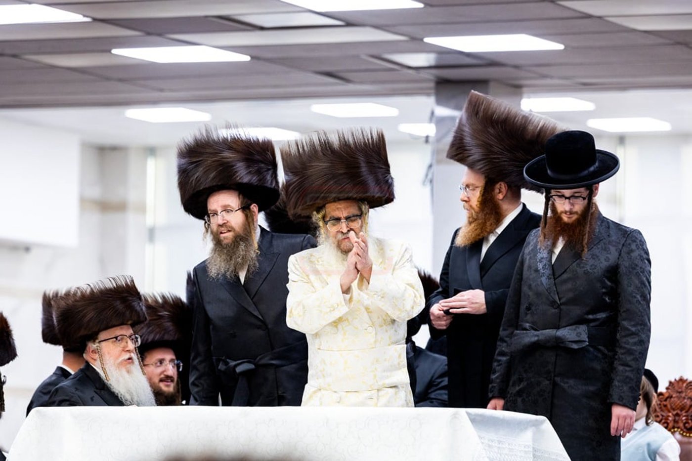 מעמד הפייסות ומסירת מתנות כהונה בסאטמר