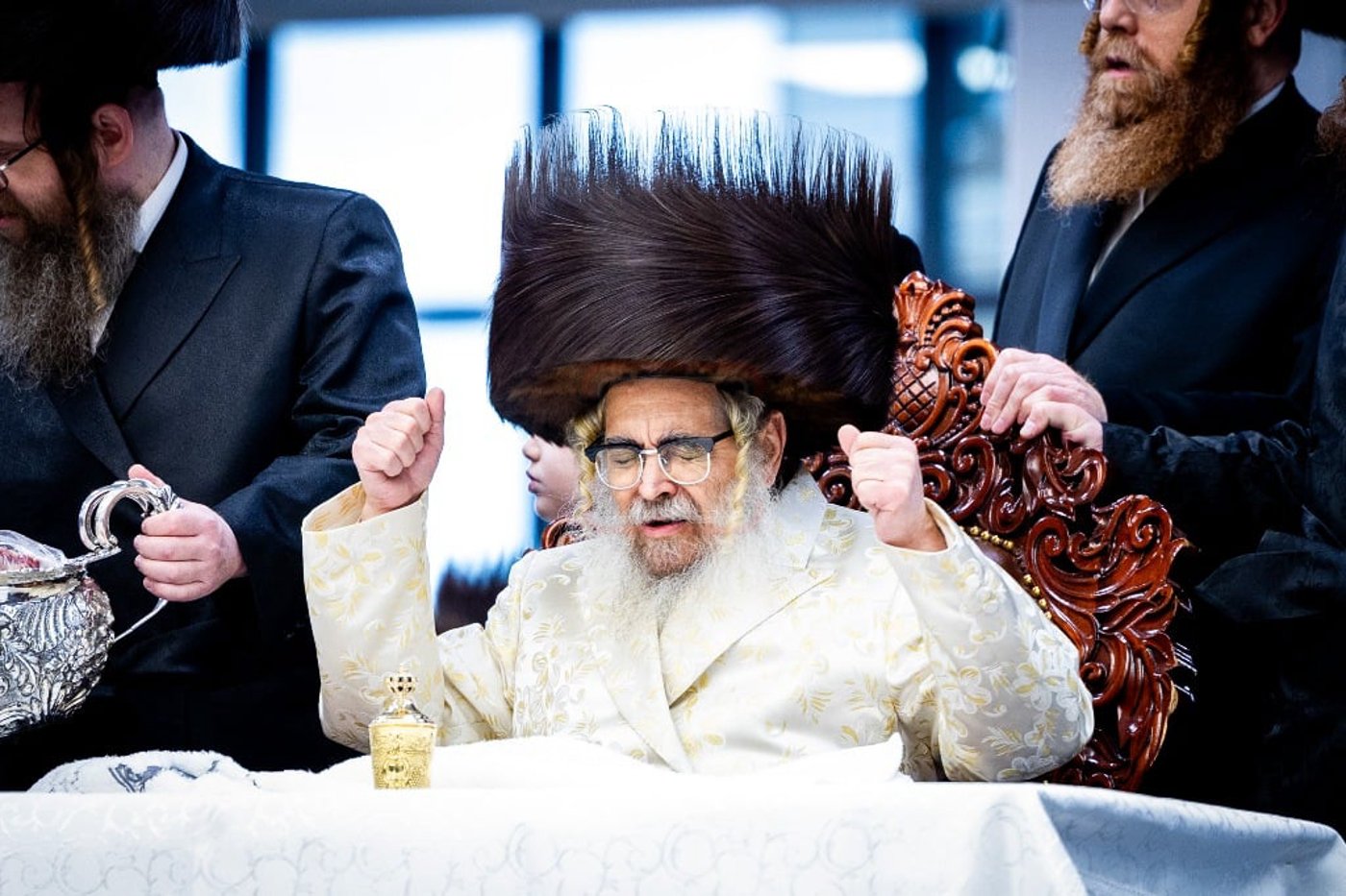 מעמד הפייסות ומסירת מתנות כהונה בסאטמר