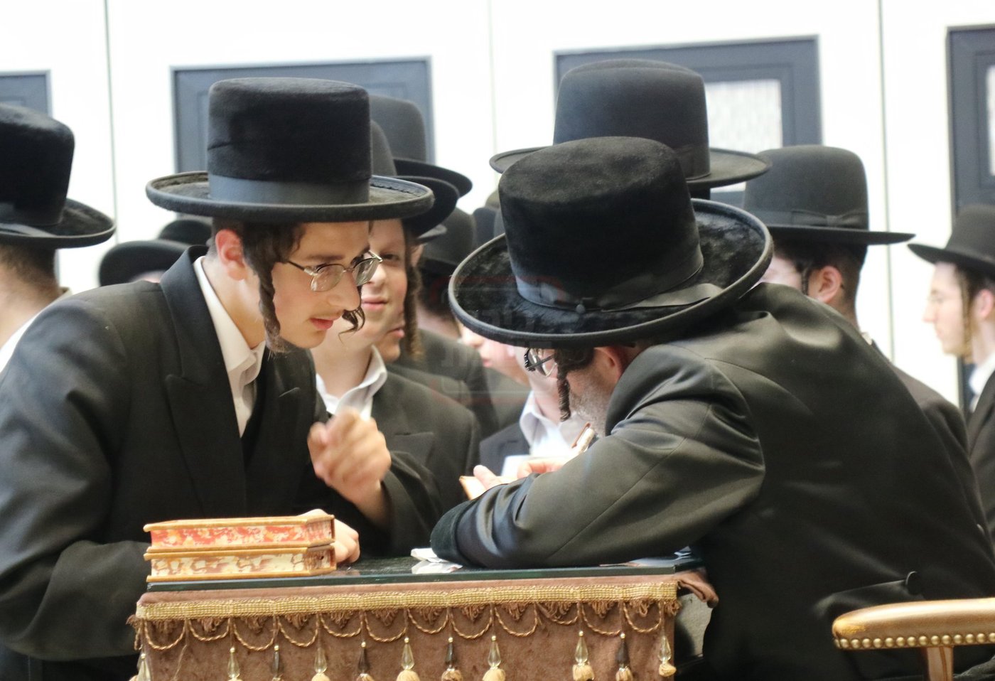 פתיחת זמן קיץ בחצה"ק סקולען לייקווד