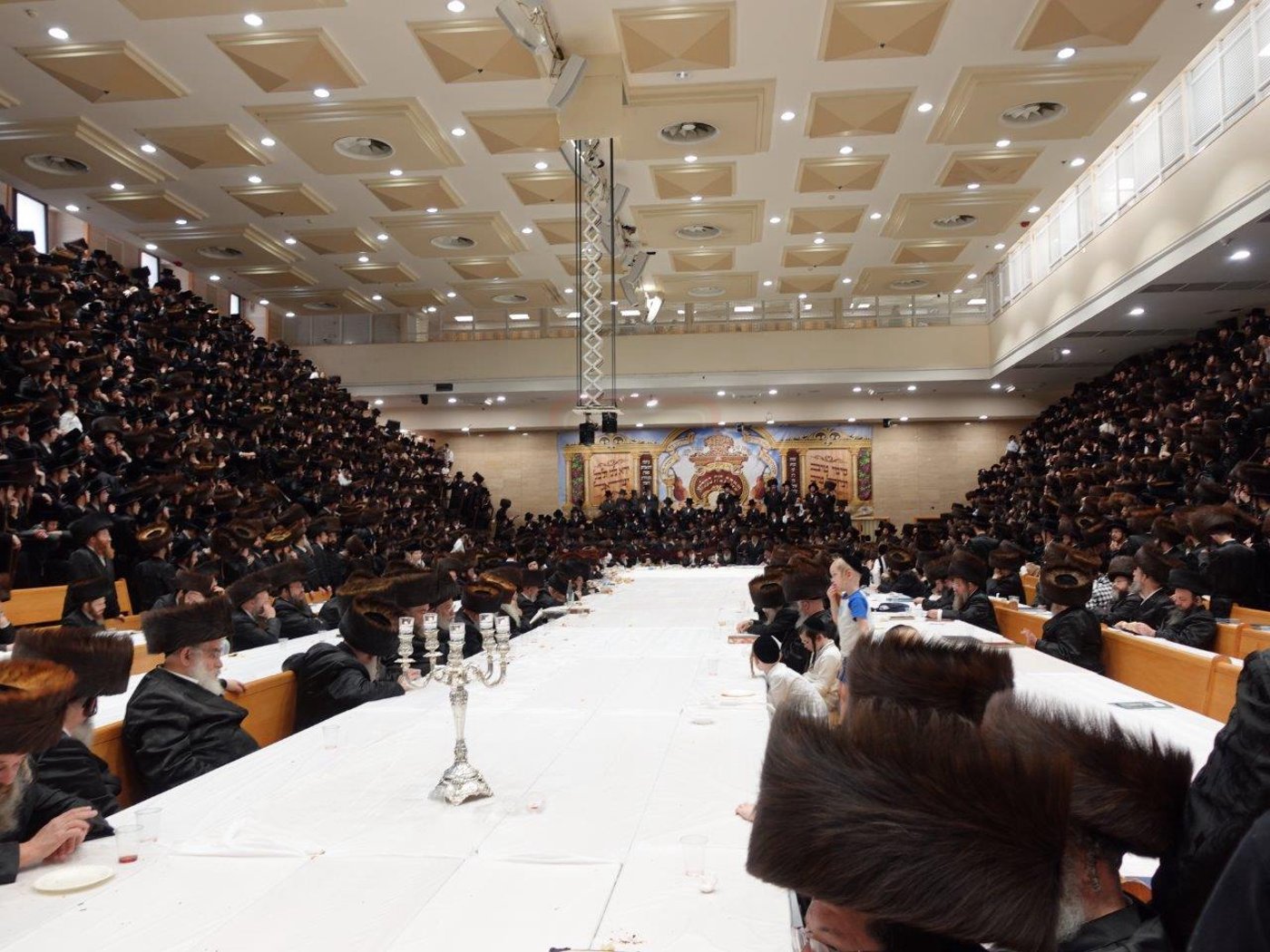 שמחת הברית בחצה"ק בעלזא