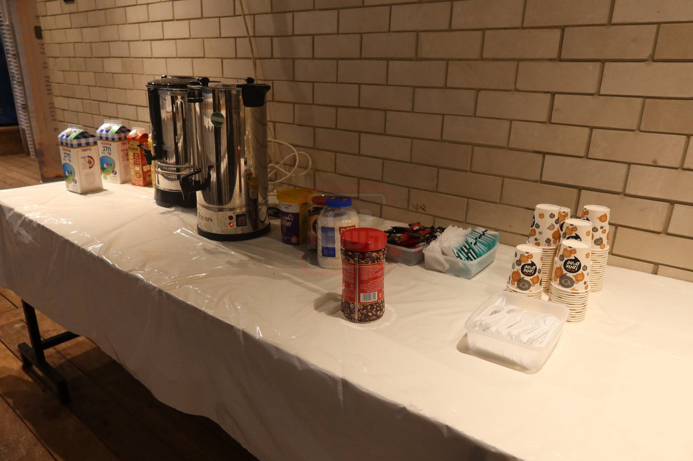 חסידי זוועהיל בעיר האבות חברון