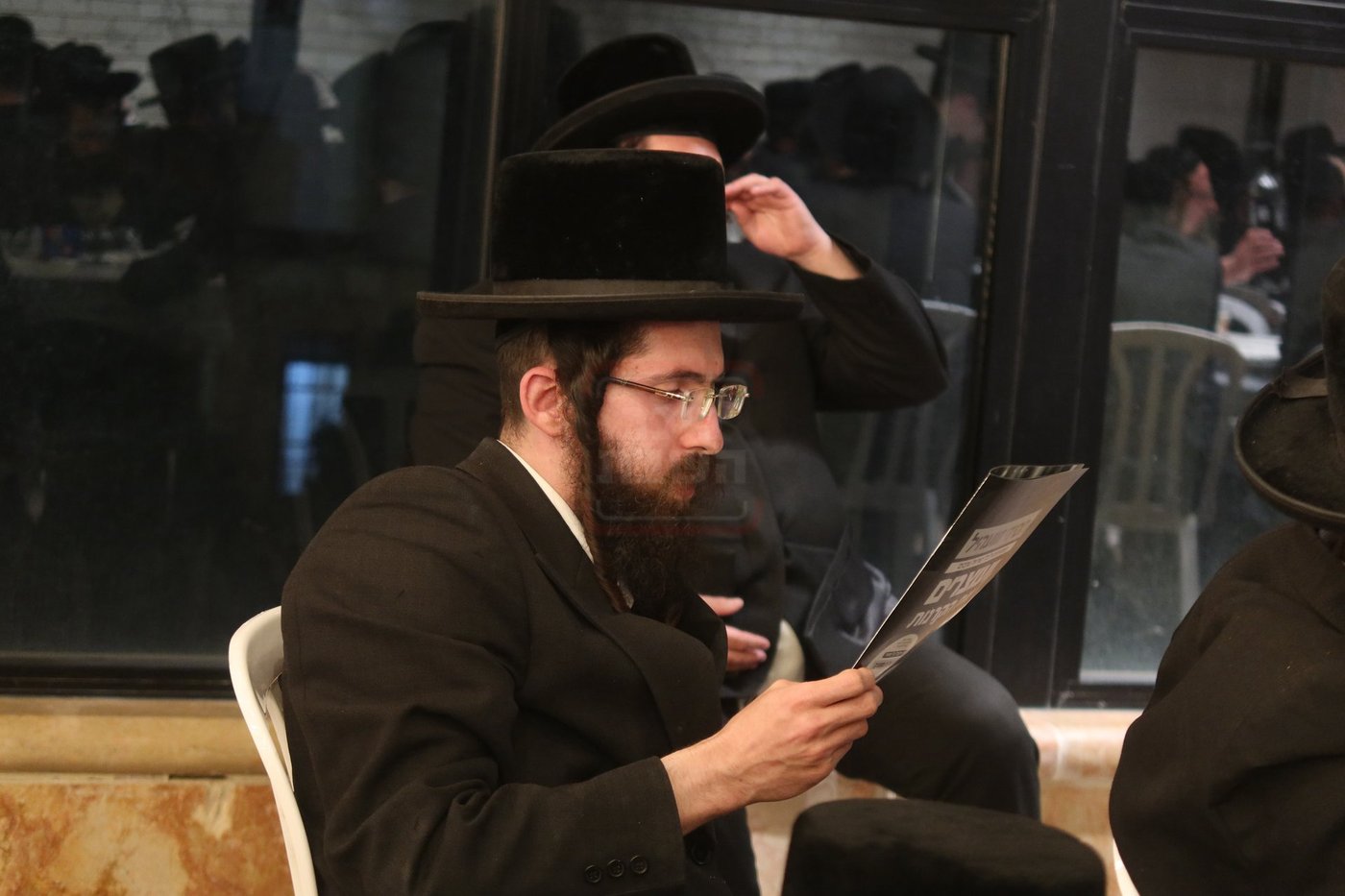 חסידי זוועהיל בעיר האבות חברון