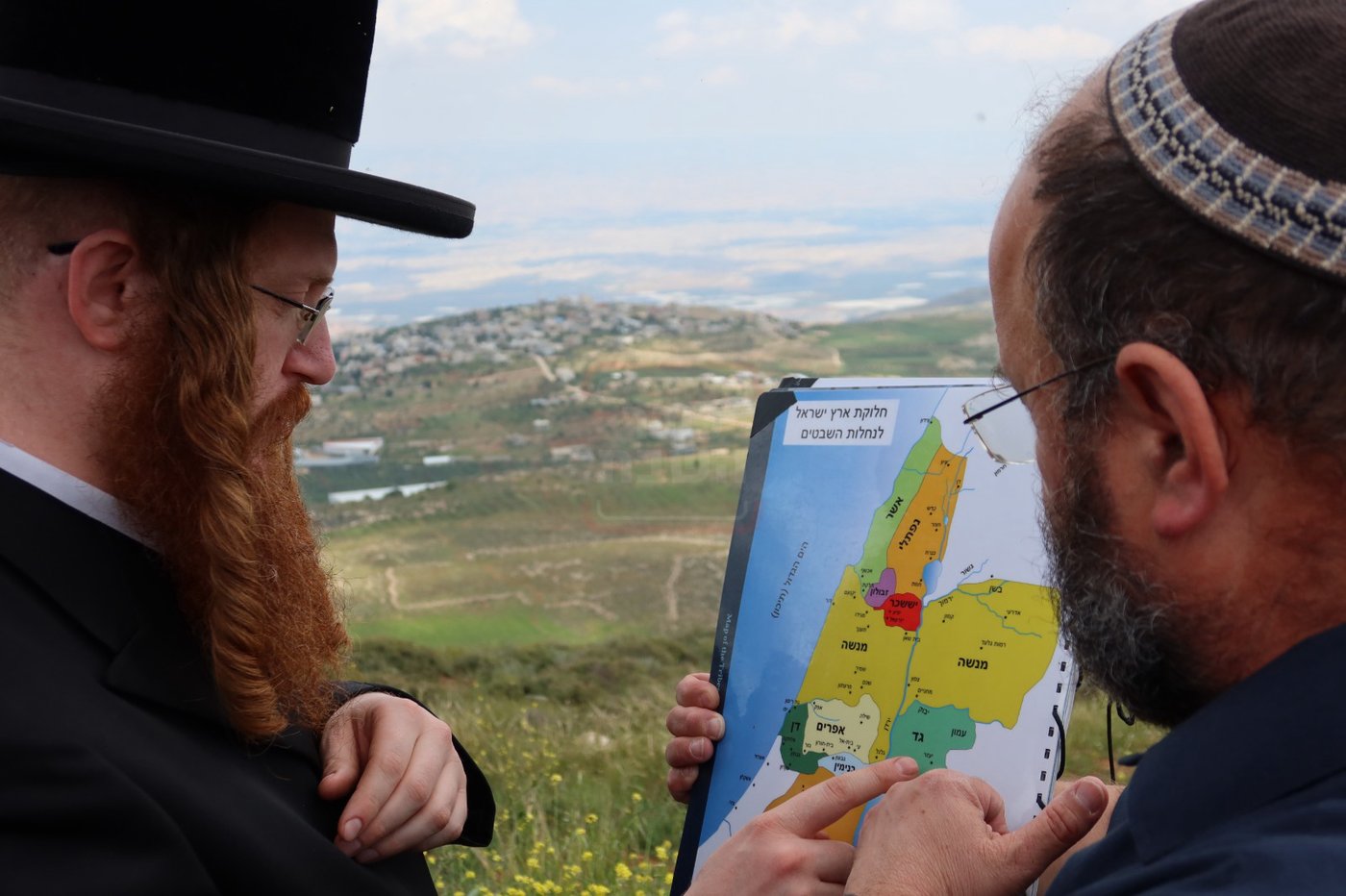 האדמו"ר מקאליב בסיור בשומרון