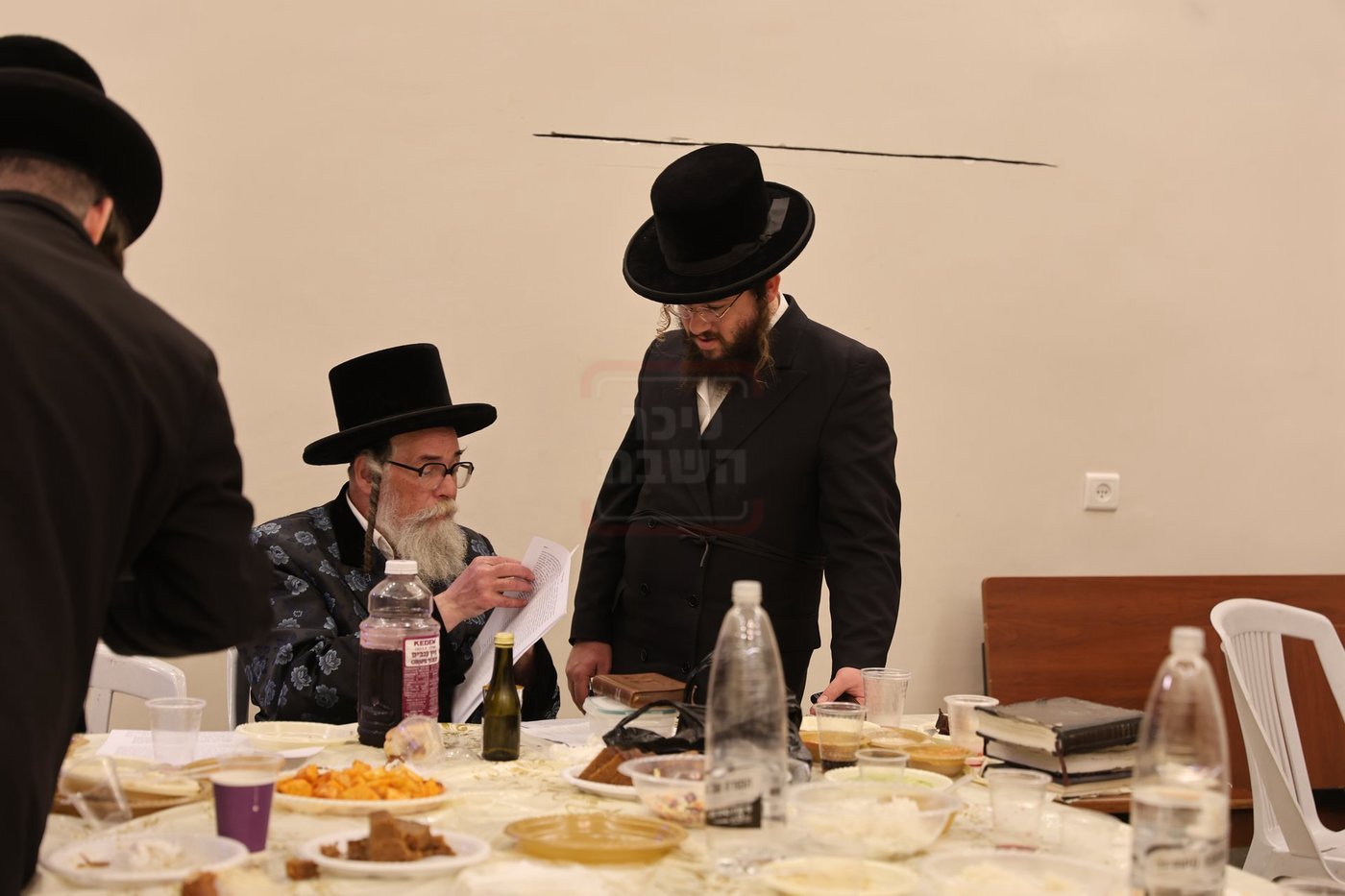 האדמו"ר מראזלא בהילולת הרה"ק מקרעסטיר