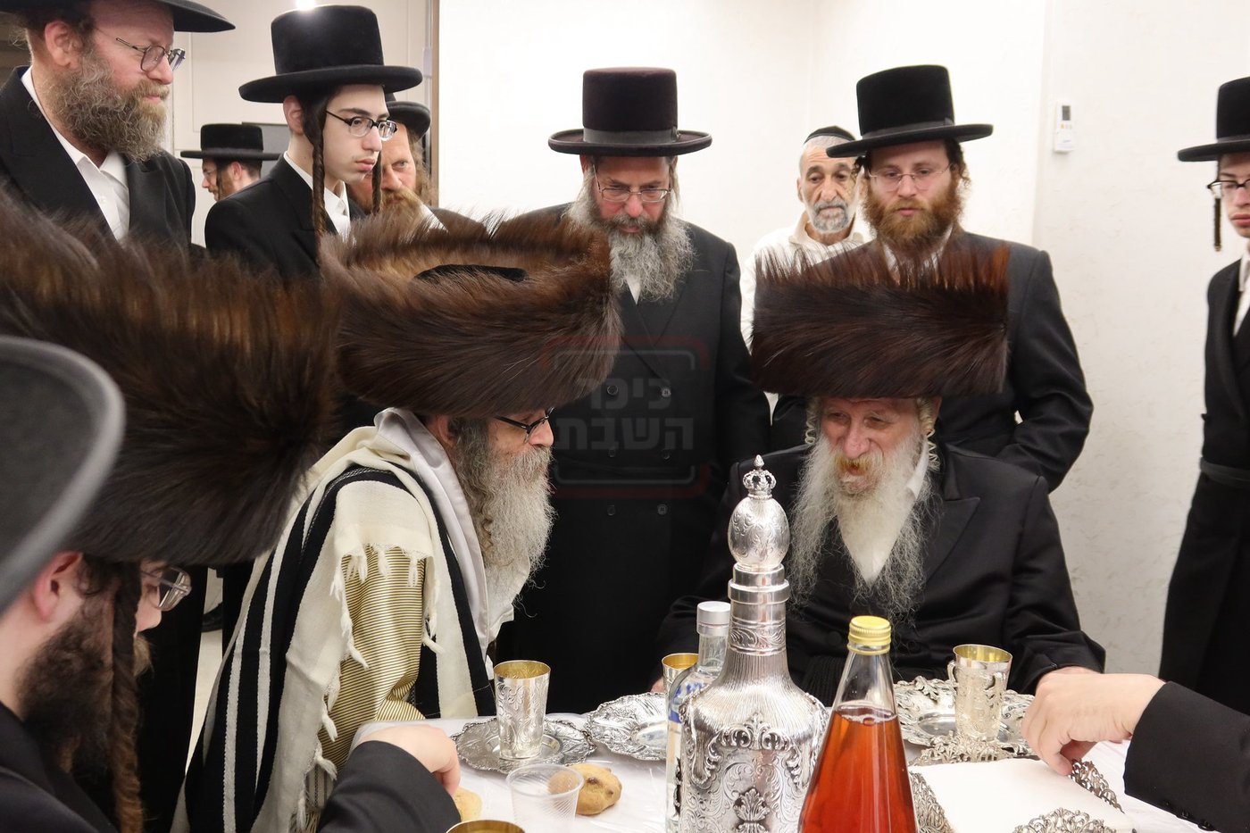 שמחת הברית לצאצאם של האדמו"ר מטשארנאביל ורבי נחמן בידרמן 