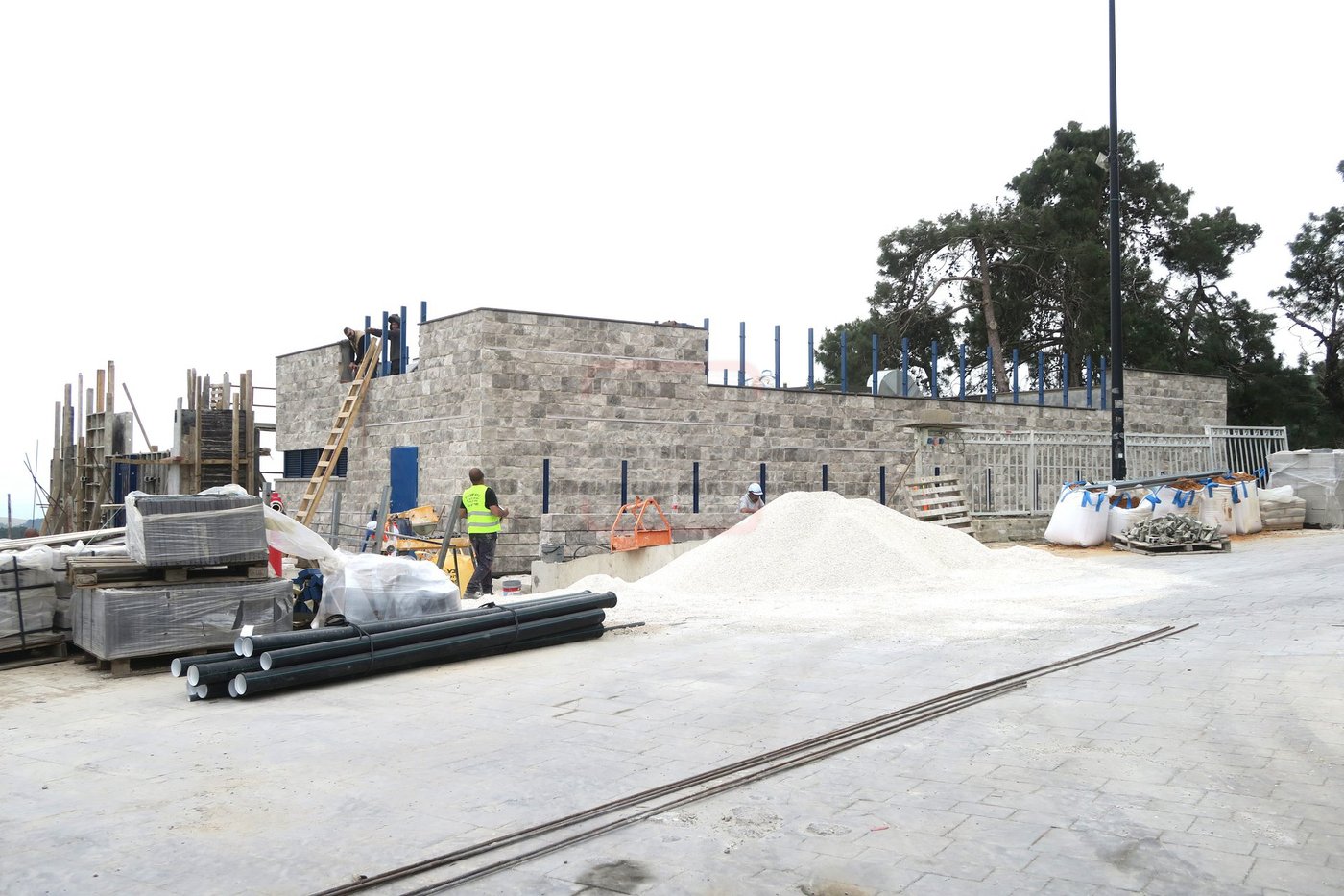 הפסקת העבודות במירון