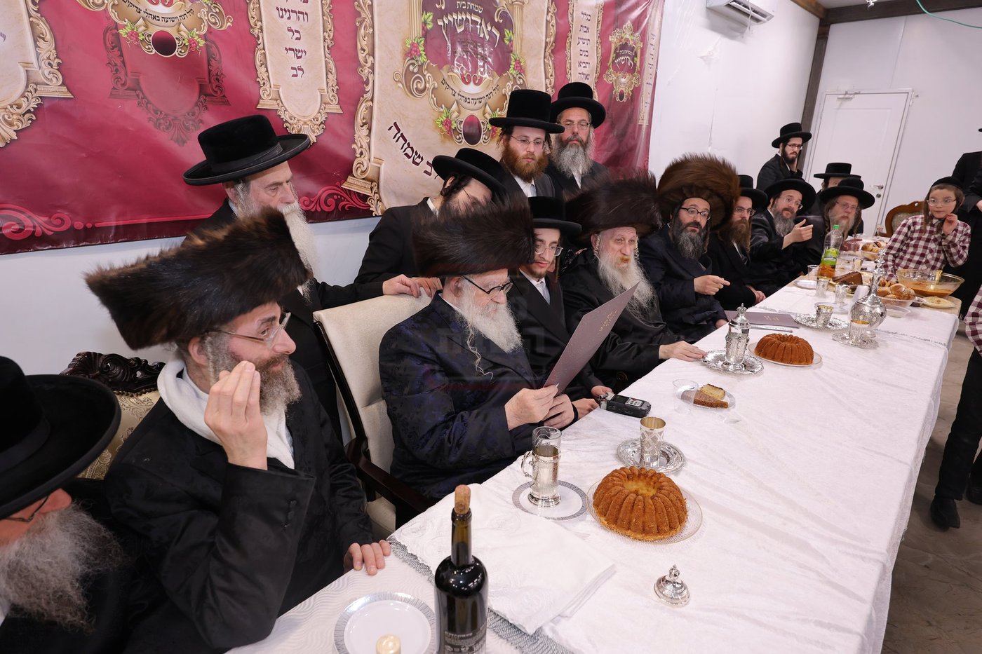 שמחת התנאים בחצרות טשארנאביל - משכנות הרועים - ראדושיץ בי"ש