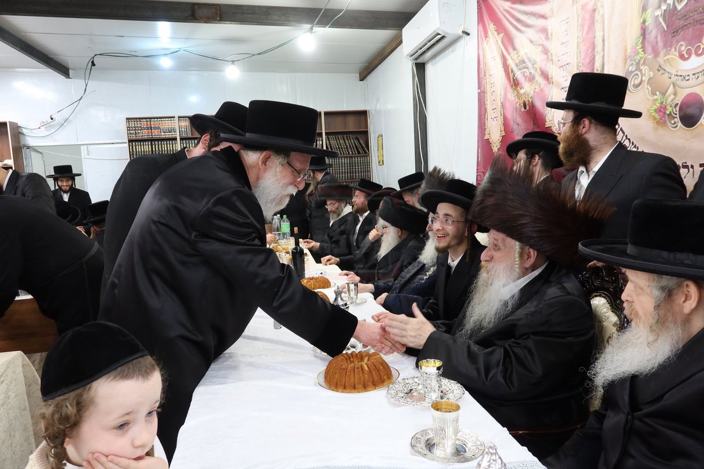 שמחת התנאים בחצרות טשארנאביל - משכנות הרועים - ראדושיץ בי"ש