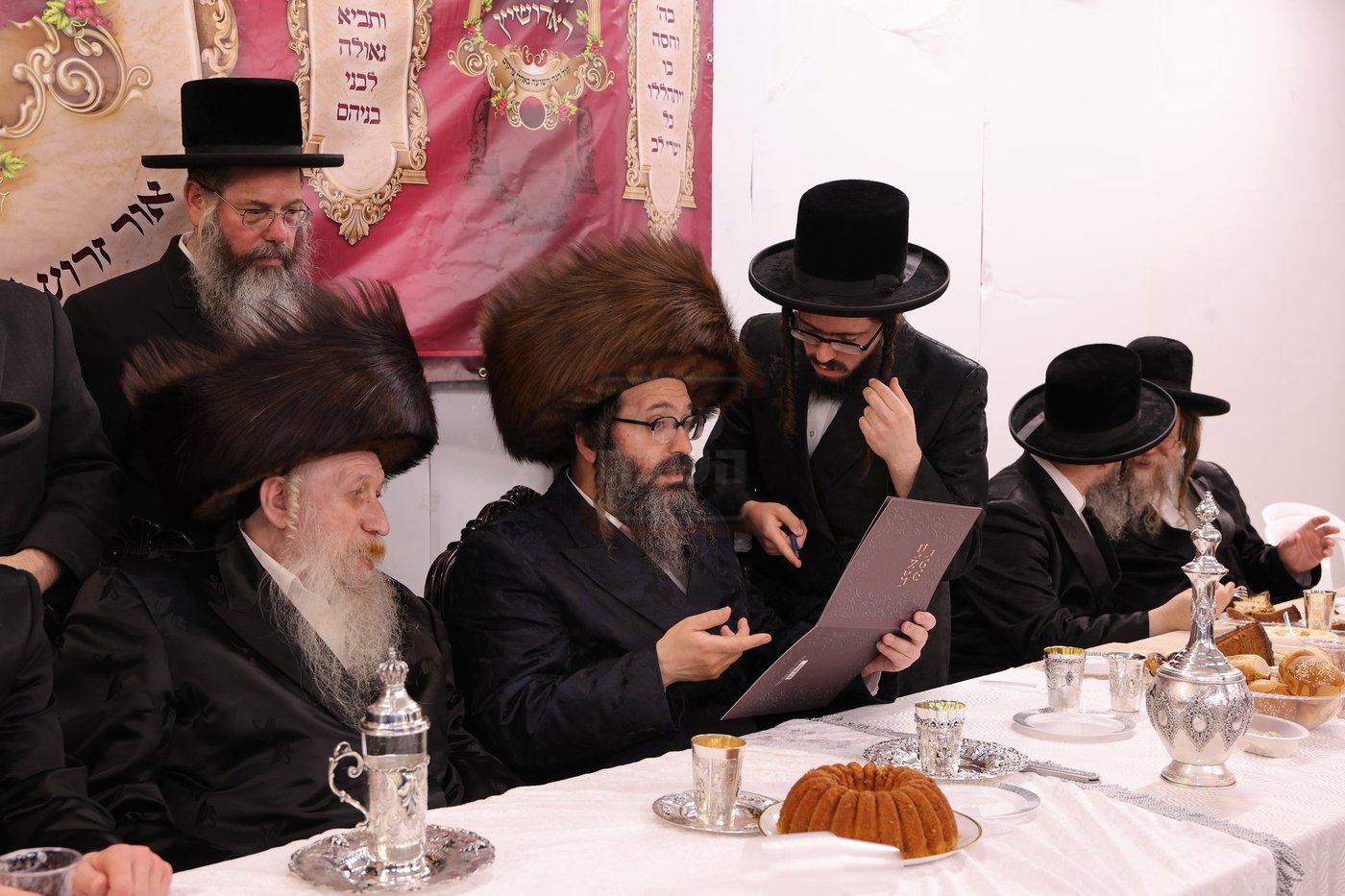 שמחת התנאים בחצרות טשארנאביל - משכנות הרועים - ראדושיץ בי"ש