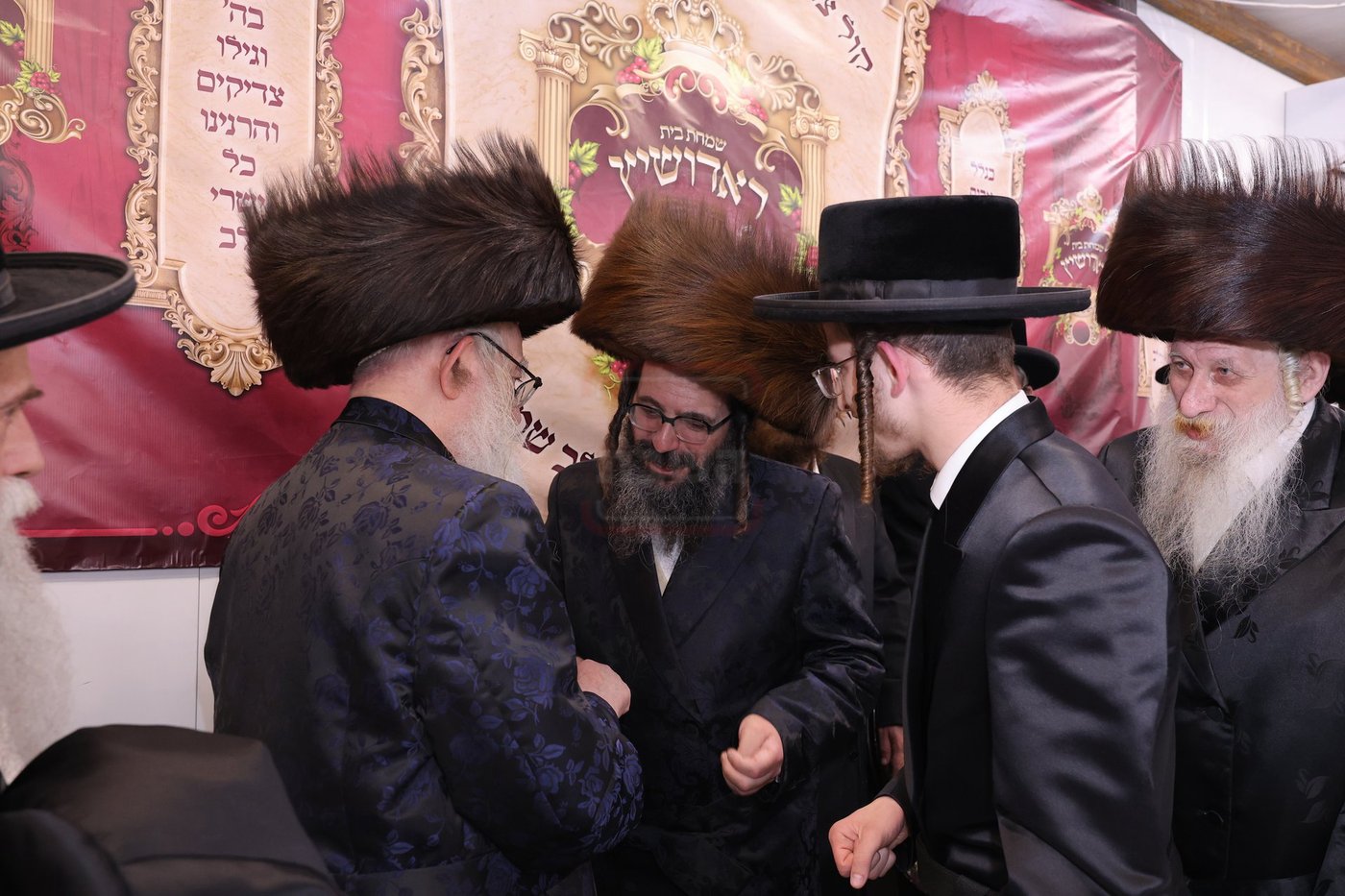 שמחת התנאים בחצרות טשארנאביל - משכנות הרועים - ראדושיץ בי"ש