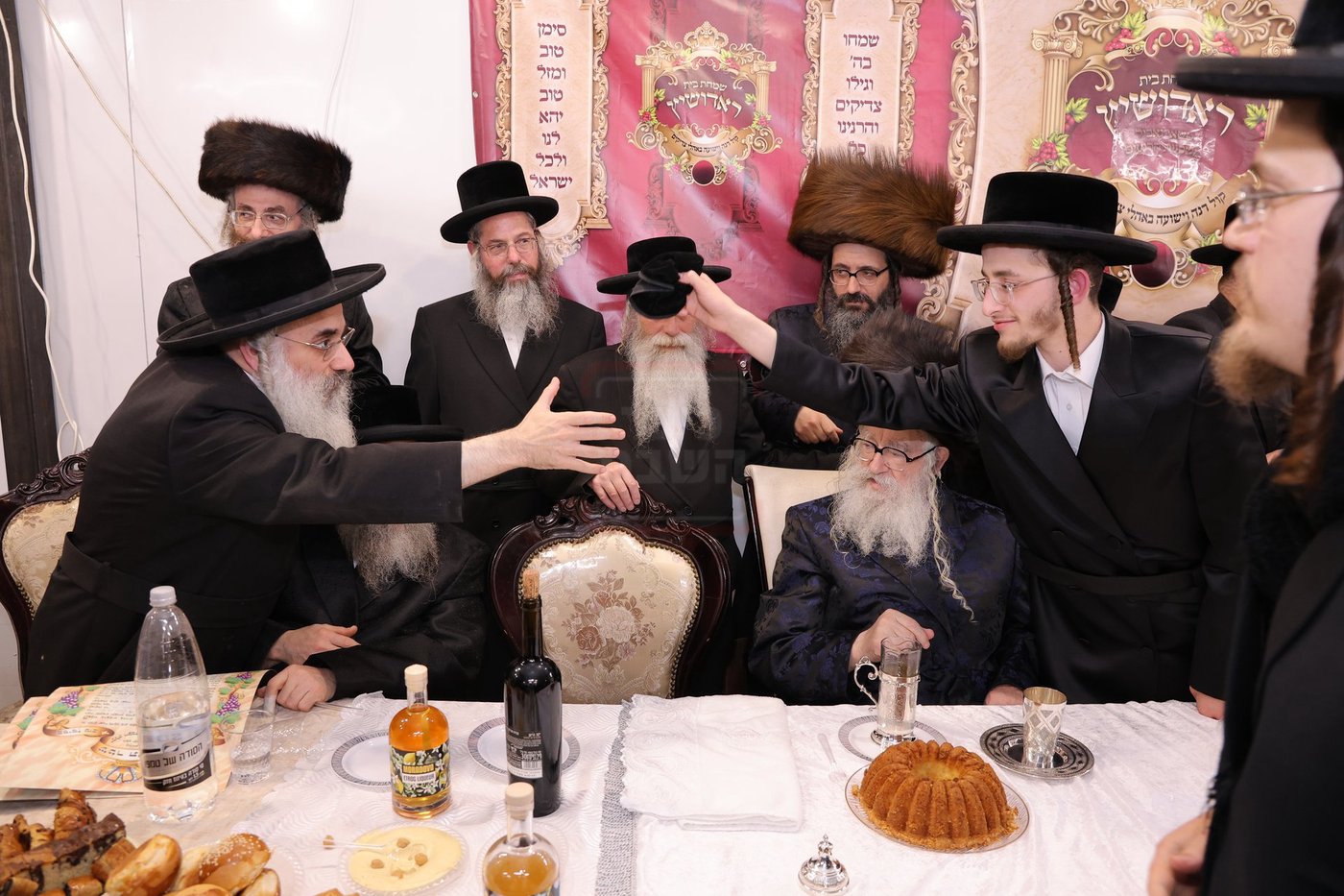 שמחת התנאים בחצרות טשארנאביל - משכנות הרועים - ראדושיץ בי"ש