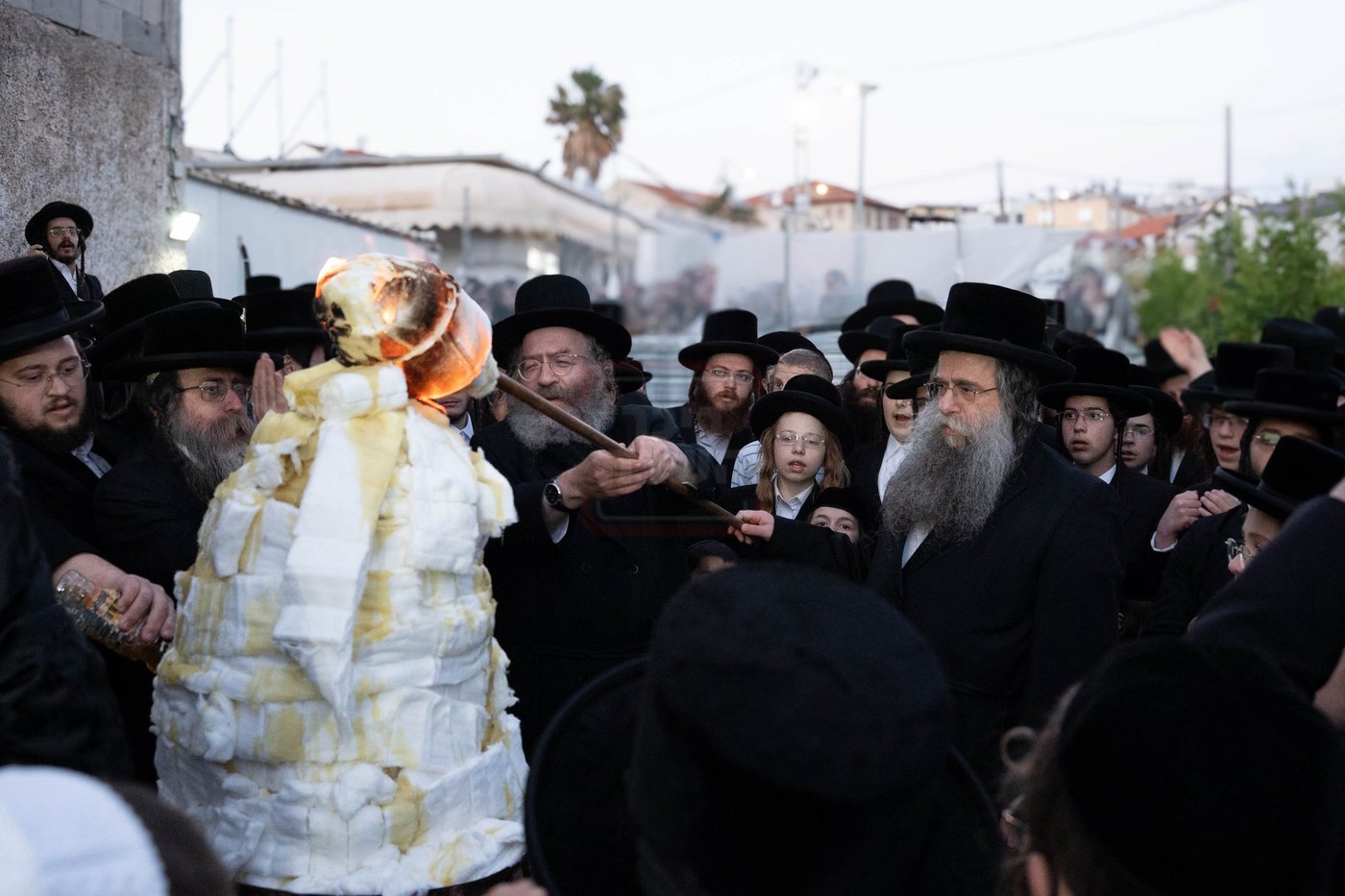 ל"ג בעומר בחצה"ק לעלוב ירושלים בטבריה