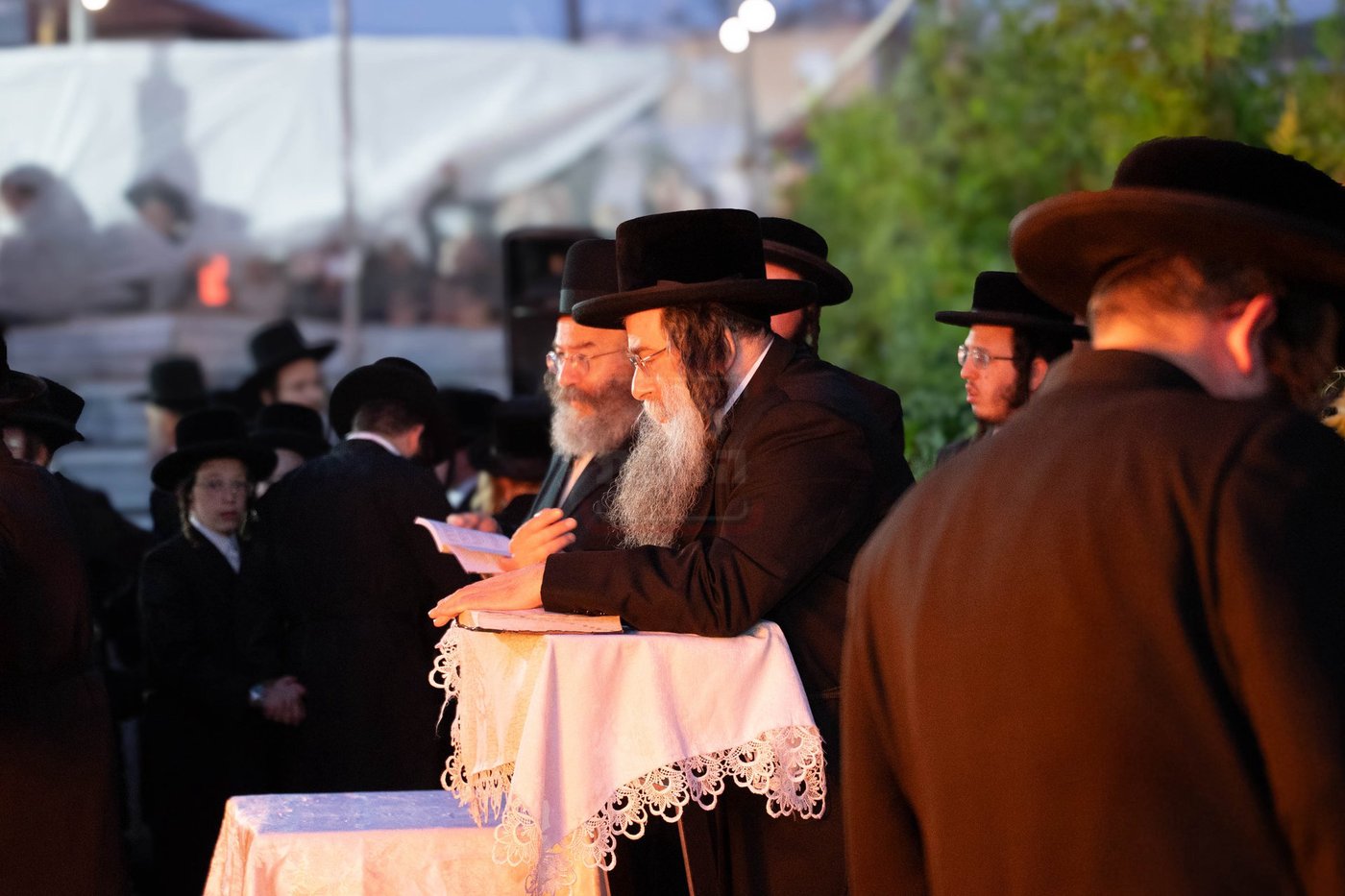 ל"ג בעומר בחצה"ק לעלוב ירושלים בטבריה