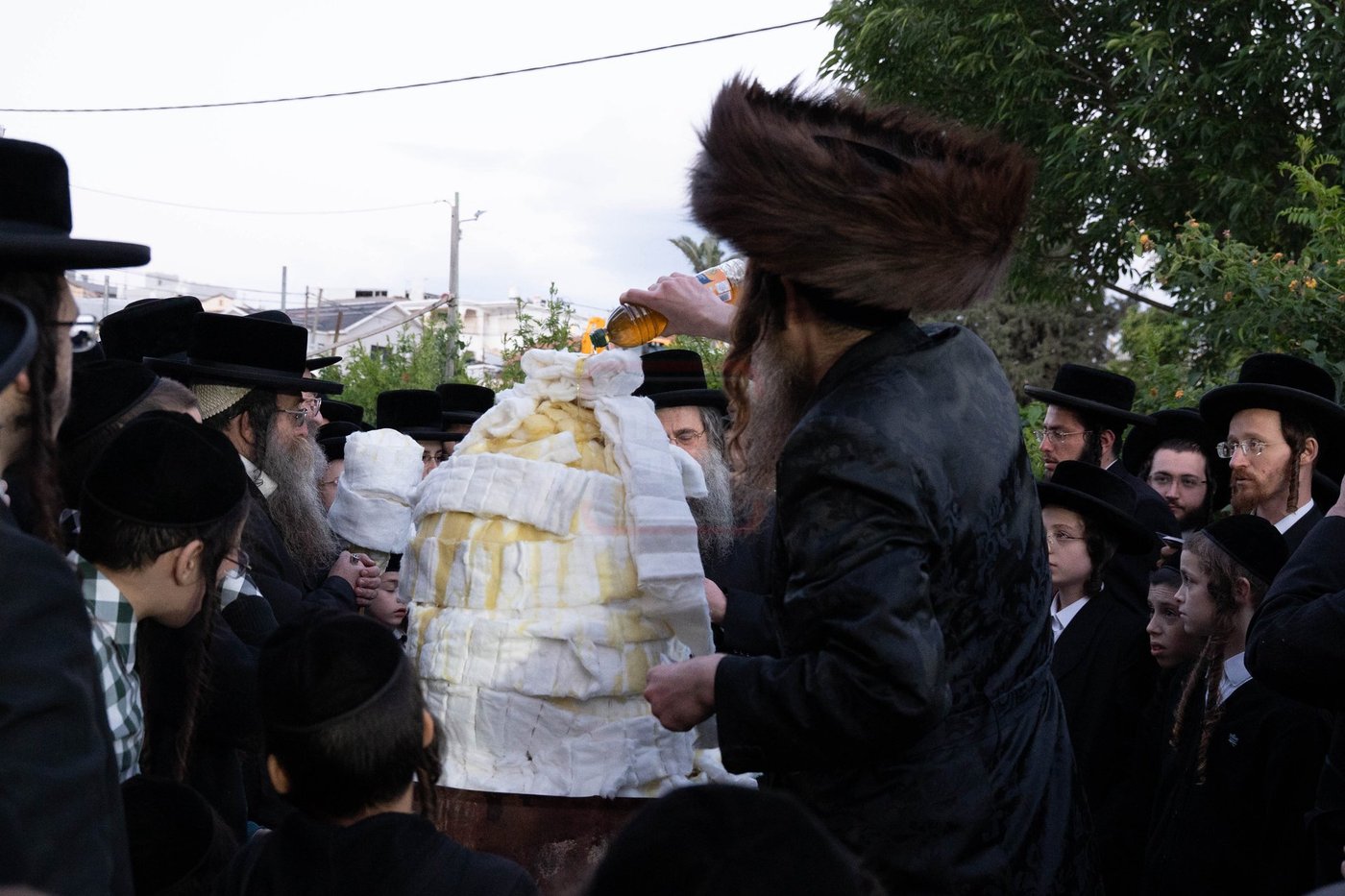 ל"ג בעומר בחצה"ק לעלוב ירושלים בטבריה