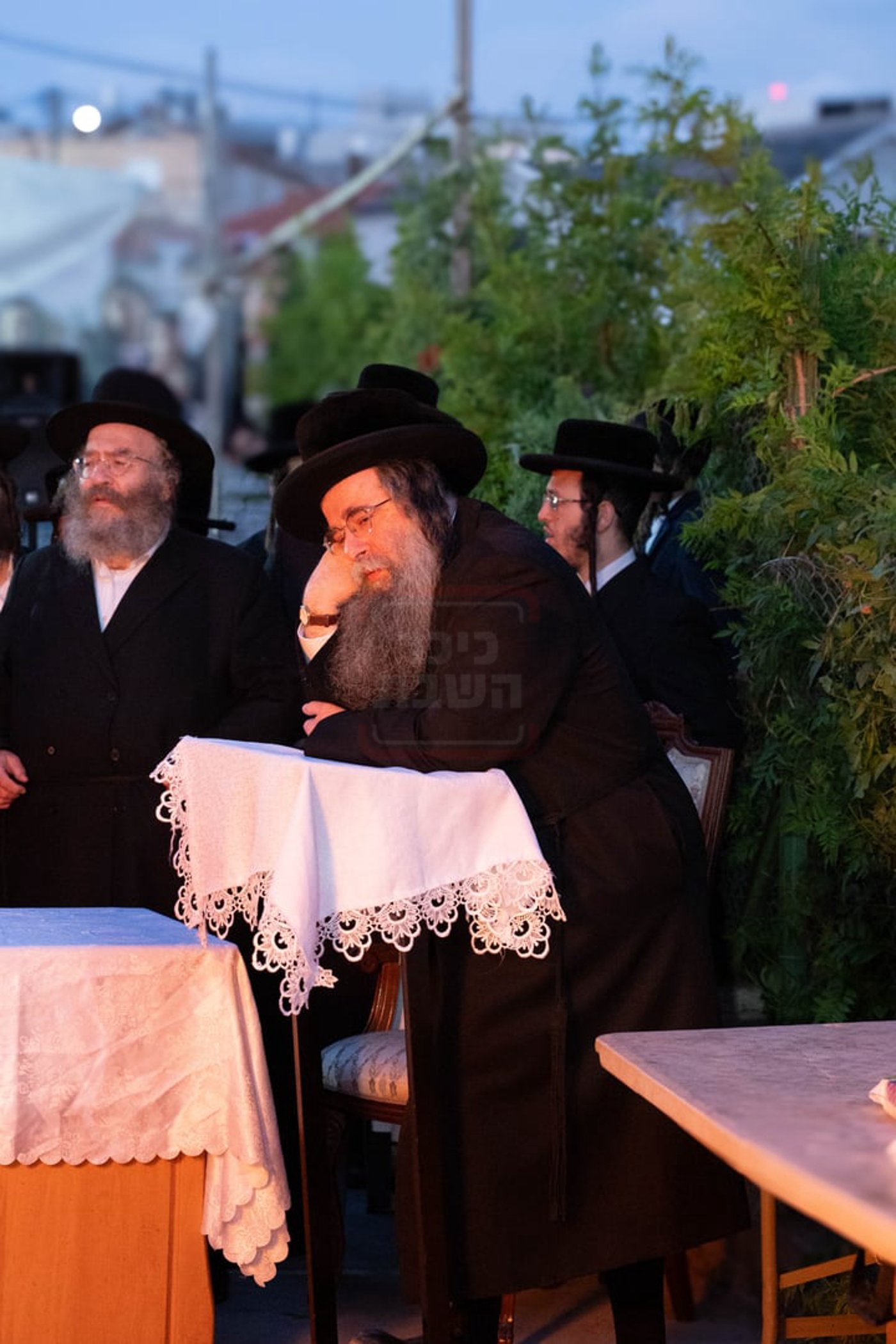 ל"ג בעומר בחצה"ק לעלוב ירושלים בטבריה