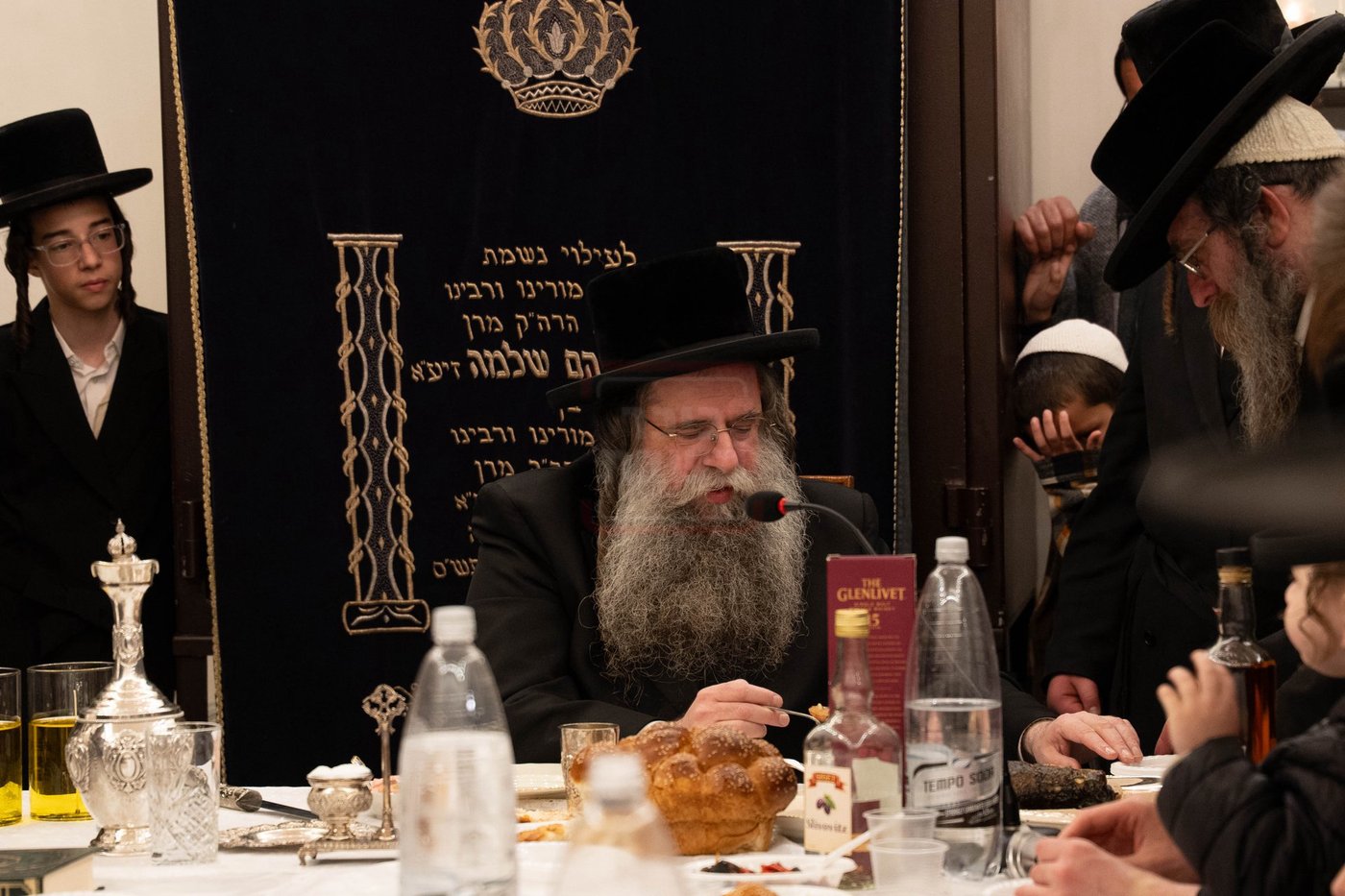 ל"ג בעומר בחצה"ק לעלוב ירושלים בטבריה