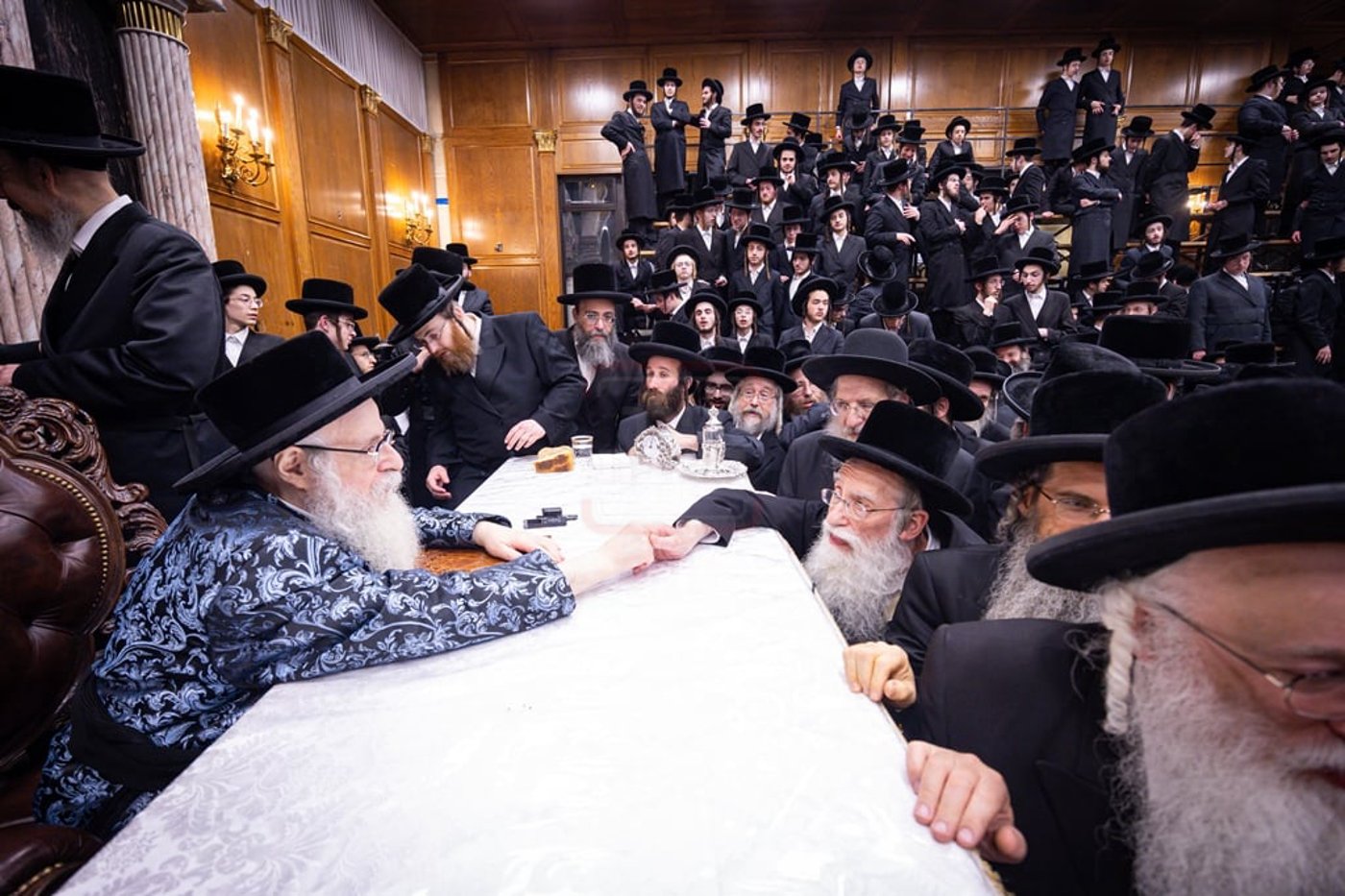 ל"ג בעומר בחצה"ק צאנז קלויזנבורג
