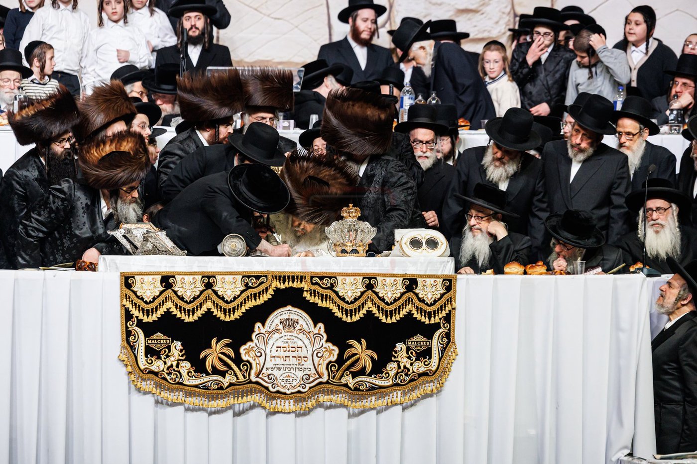 ל"ג בעומר וסיום כתיבת ס"ת בסאטמר