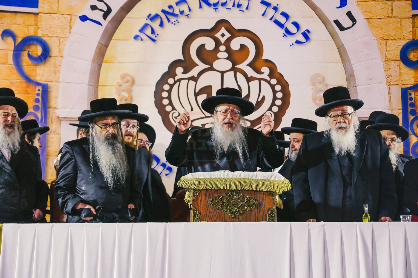ל"ג בעומר בחצה"ק טאהש