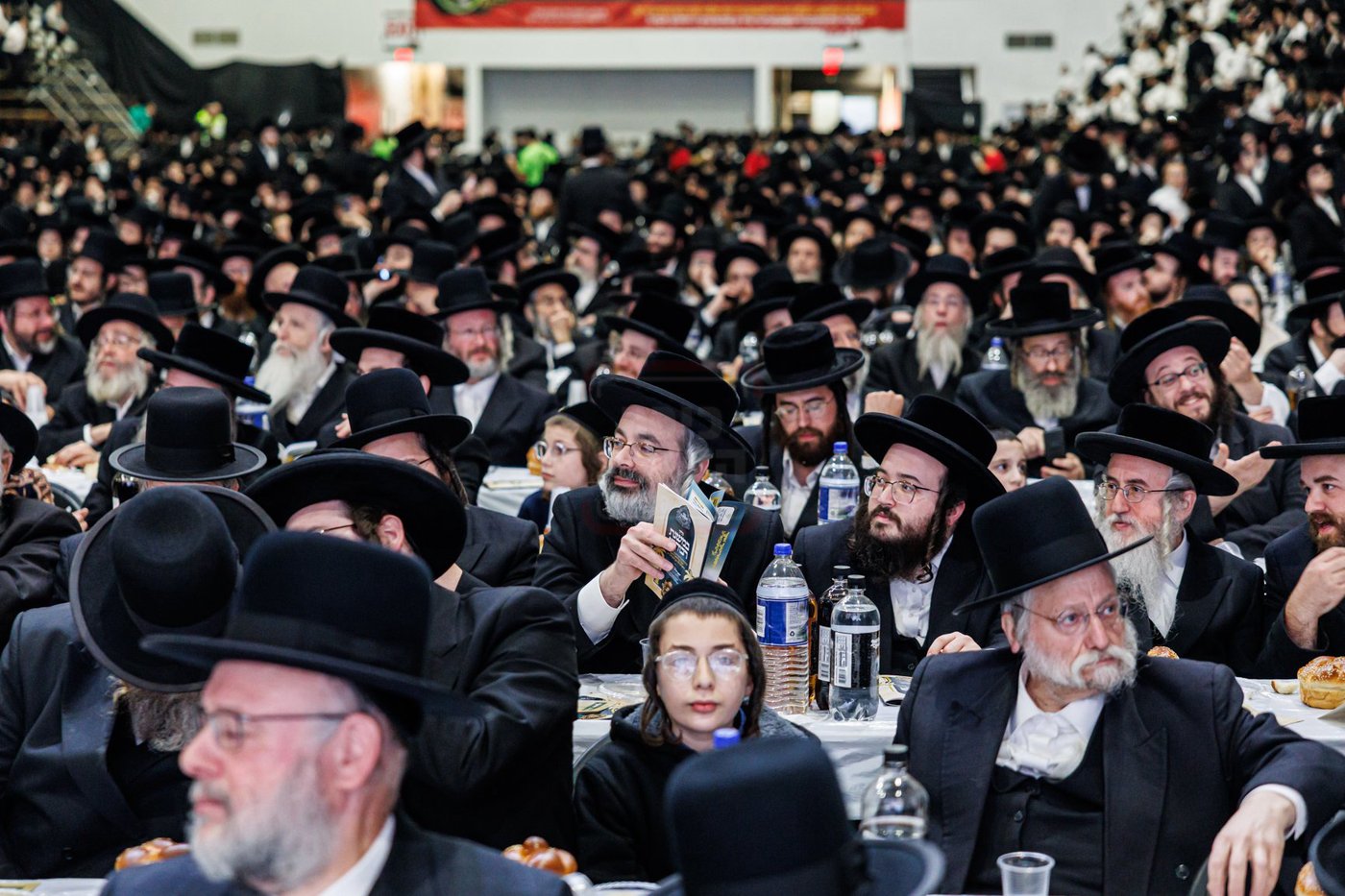 ל"ג בעומר וסיום כתיבת ס"ת בסאטמר