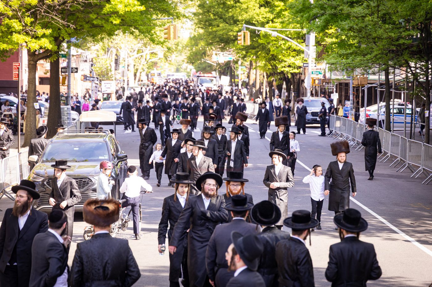 מעמד הכנסת ספר תורה בסאטמר