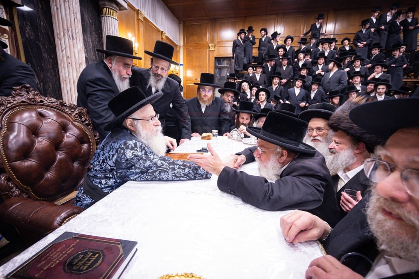 ל"ג בעומר בחצה"ק צאנז קלויזנבורג