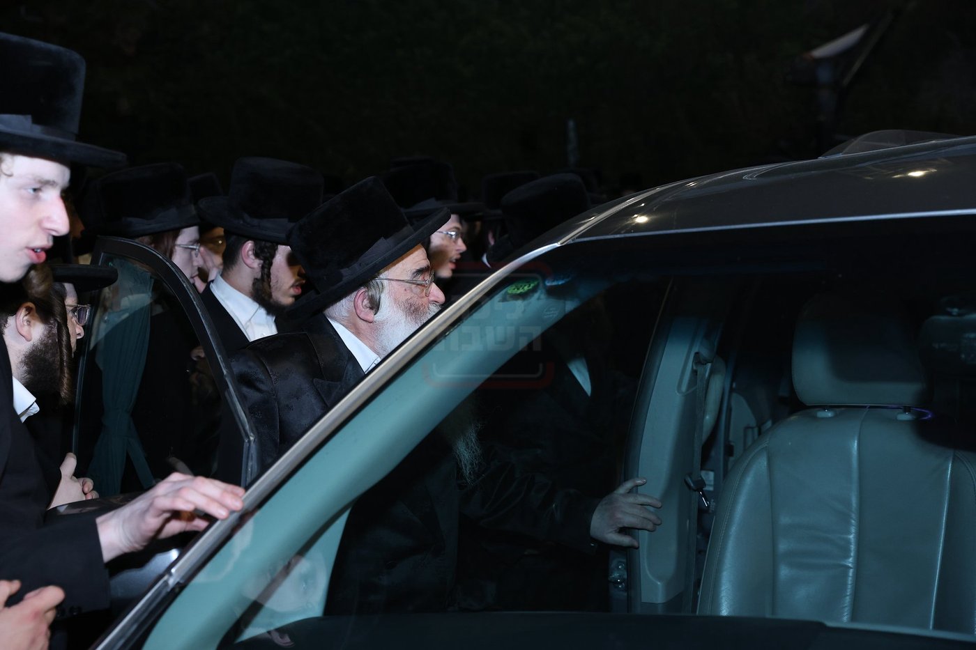 הגה"צ רבי מנחם ארנסטר במירון