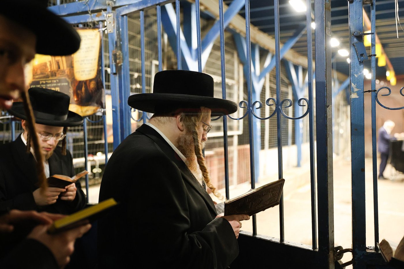 האדמו"ר משומרי אמונים במירון