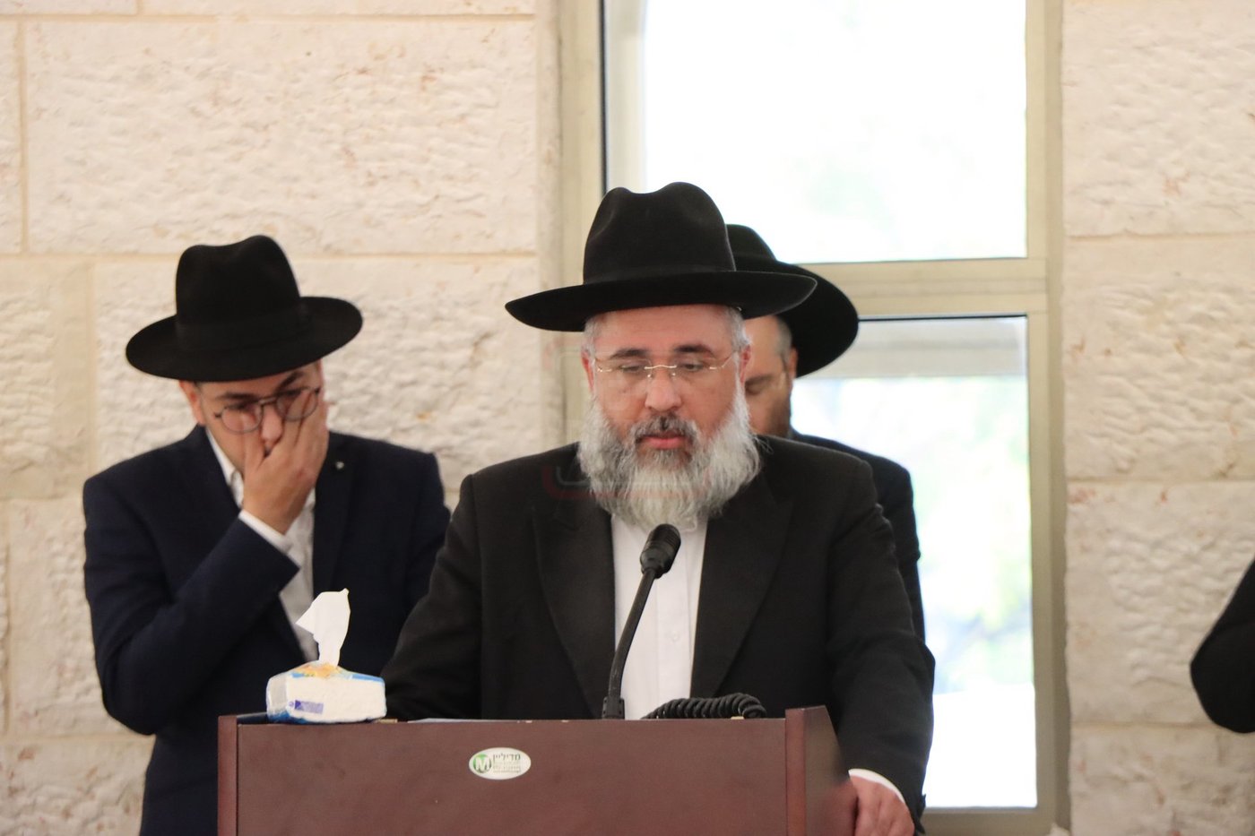 מסע הלווית הגאון רבי משה צרף זצ"ל