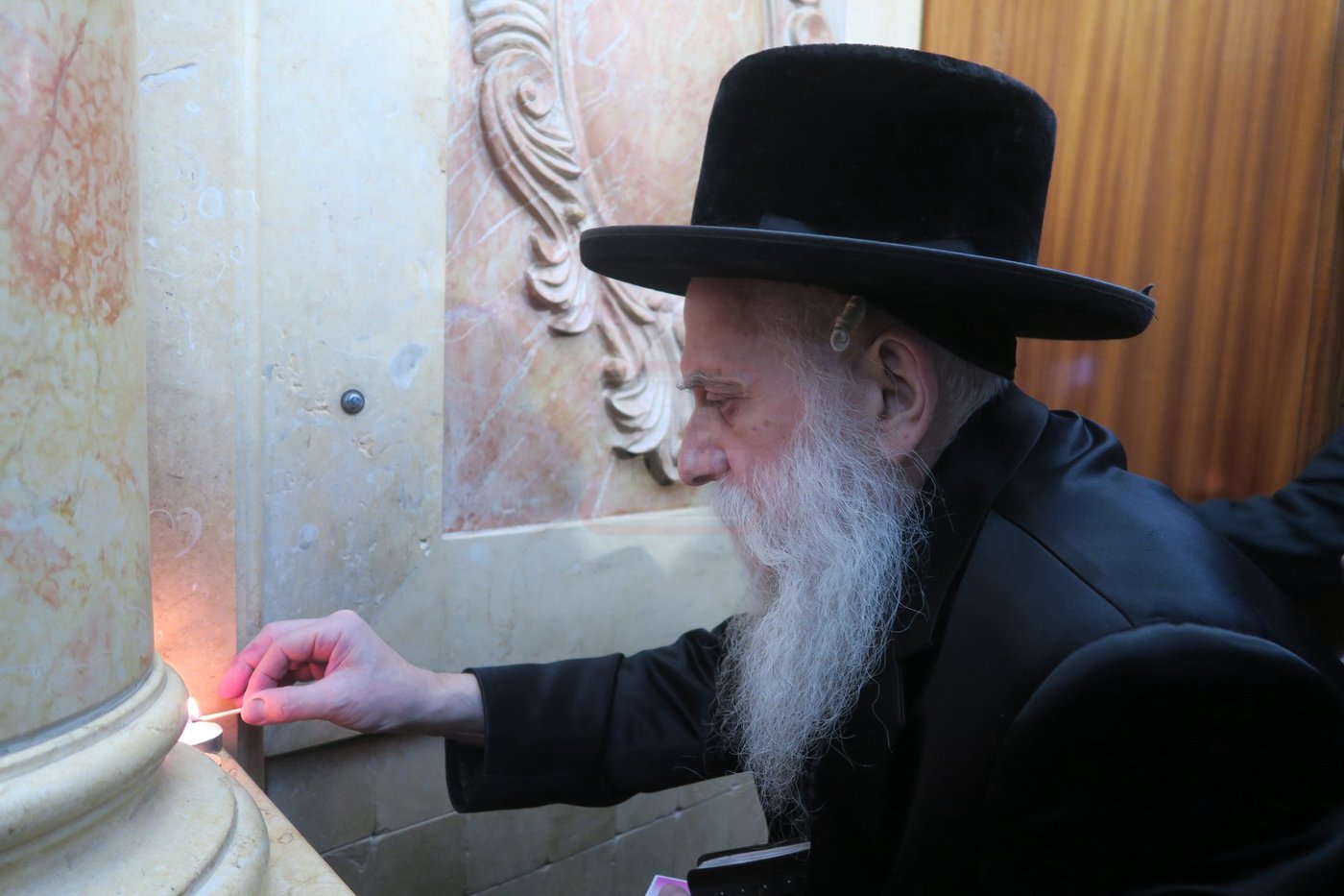 אדמו"רים ורבנים במירון לאחר ל"ג בעומר