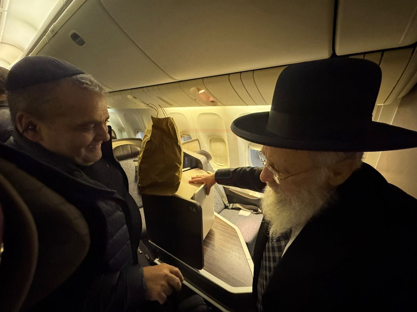המשב"ק העריק | 'זֵיידְלֶ'ע' עם כל התמונות, הנייעס והחשיפות של השבוע