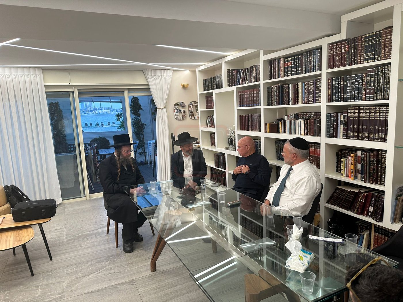 המשב"ק העריק | 'זֵיידְלֶ'ע' עם כל התמונות, הנייעס והחשיפות של השבוע