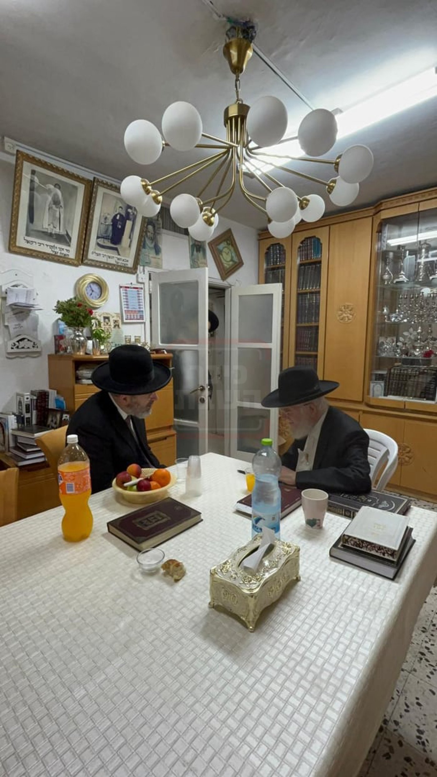 המשב"ק העריק | 'זֵיידְלֶ'ע' עם כל התמונות, הנייעס והחשיפות של השבוע