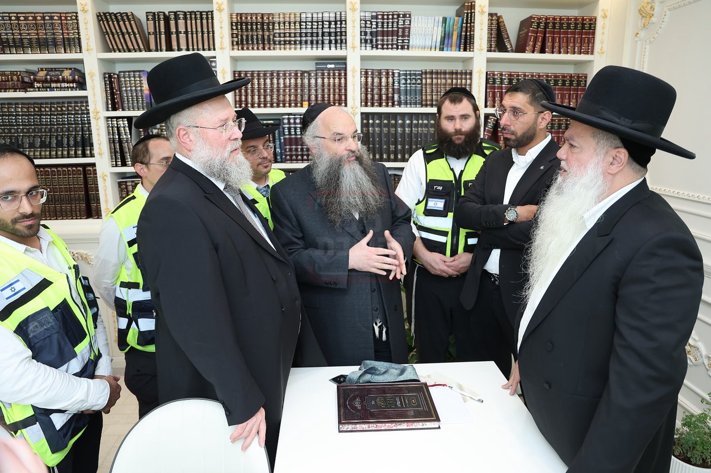 המשב"ק העריק | 'זֵיידְלֶ'ע' עם כל התמונות, הנייעס והחשיפות של השבוע