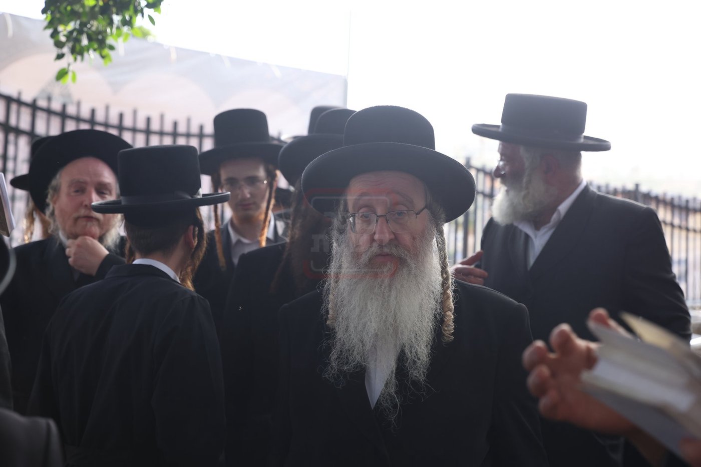 האדמו"ר מביאלה בתפילת השל"ה בטבריה