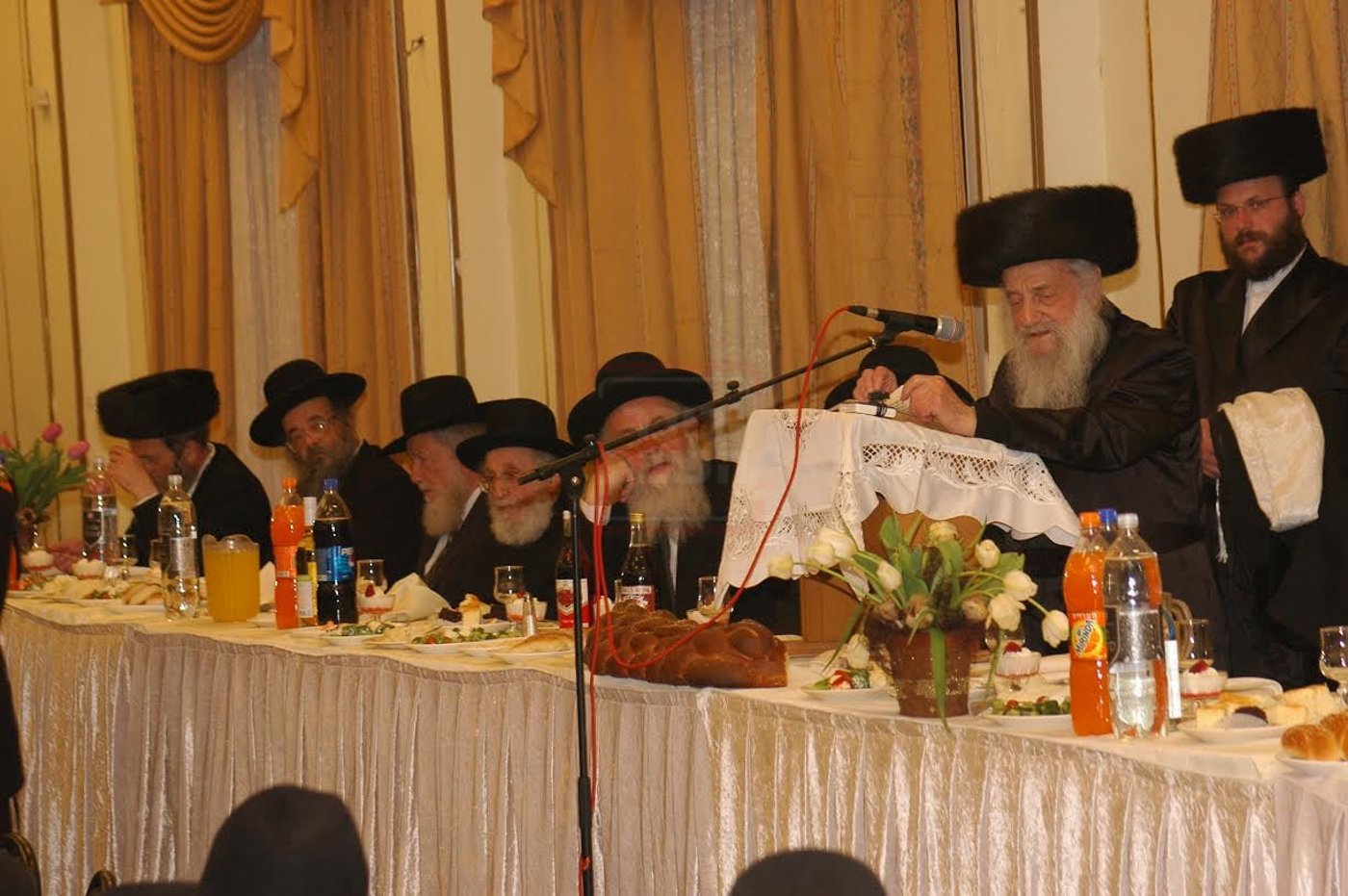 מראות חייו של הגאון רבי דוד שמידל זצ"ל