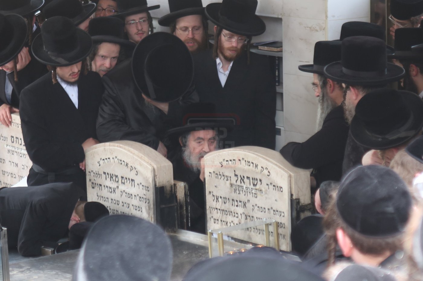 האדמו"ר מויז'ניץ בעליה לציון אהבת ישראל ב' סיון