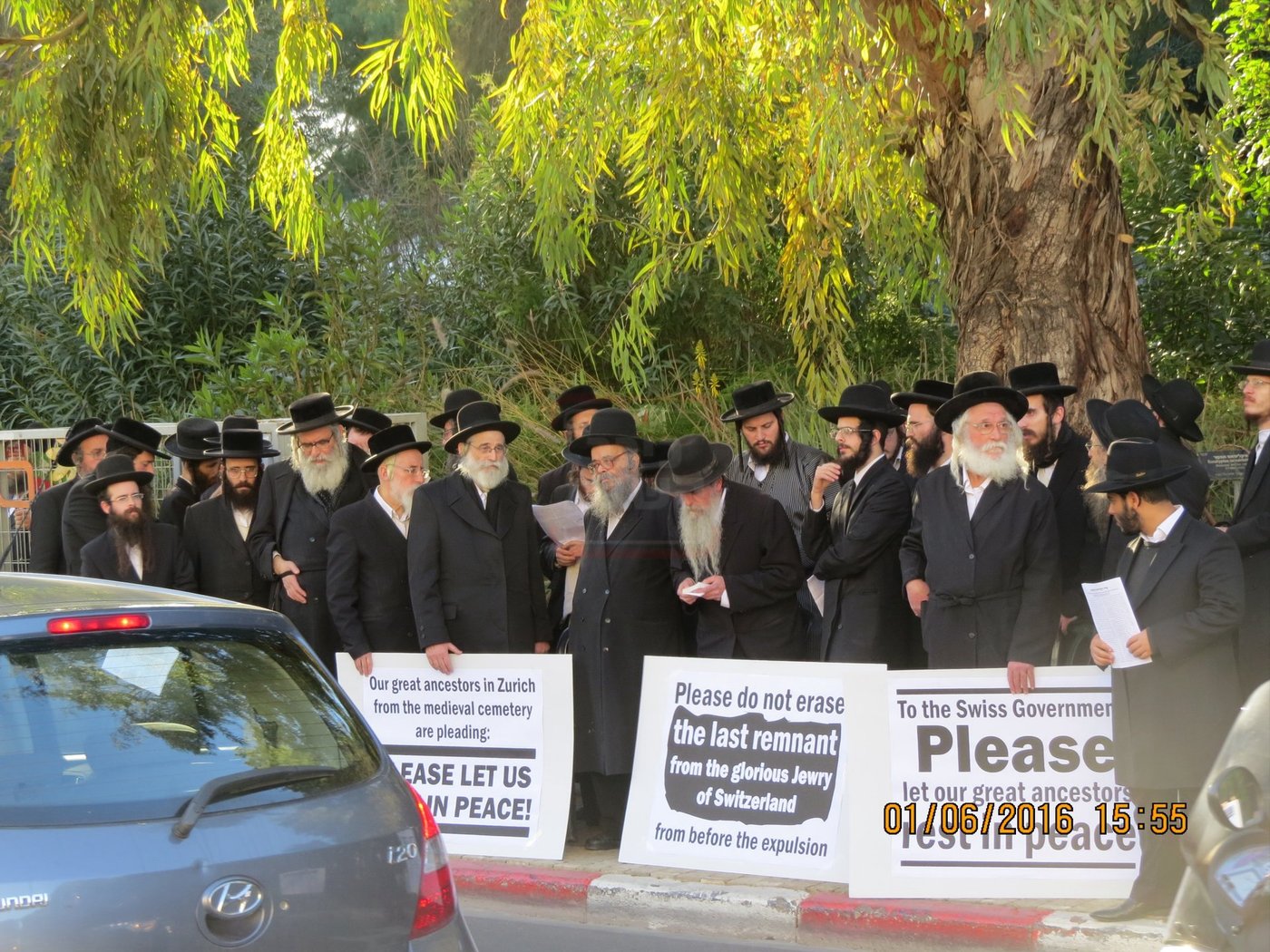 מראות חייו של הגאון רבי דוד שמידל זצ"ל