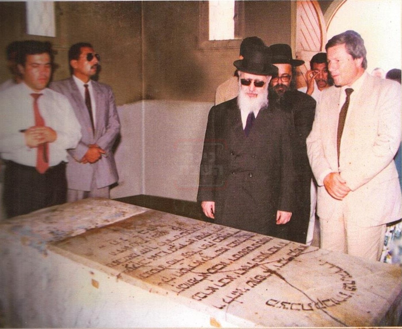מראות חייו של הגאון רבי דוד שמידל זצ"ל