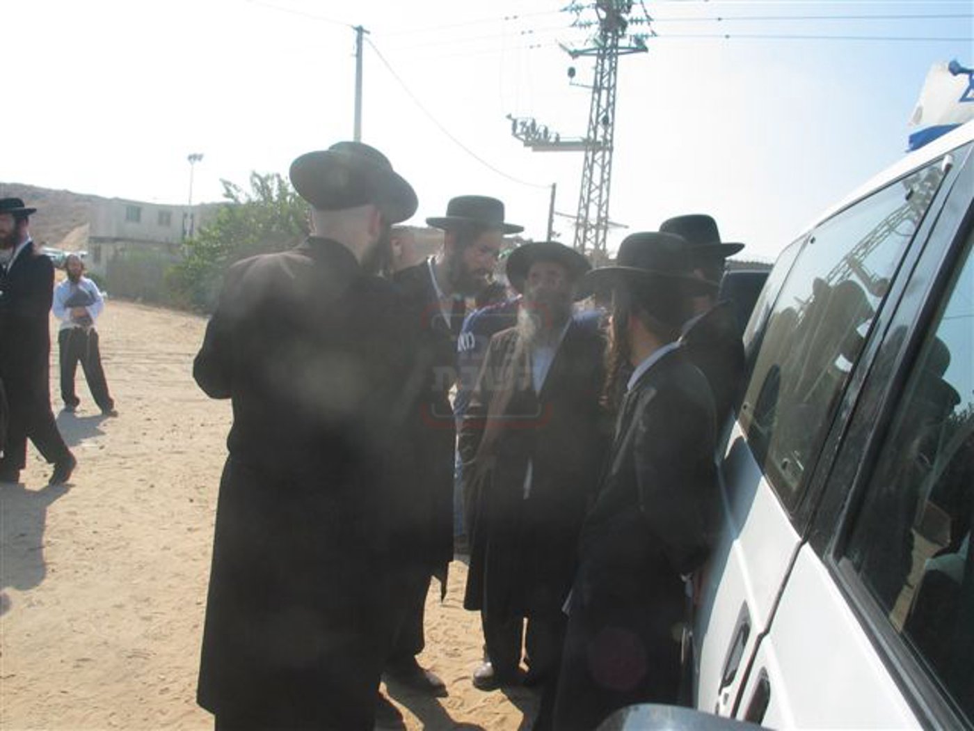 מראות חייו של הגאון רבי דוד שמידל זצ"ל