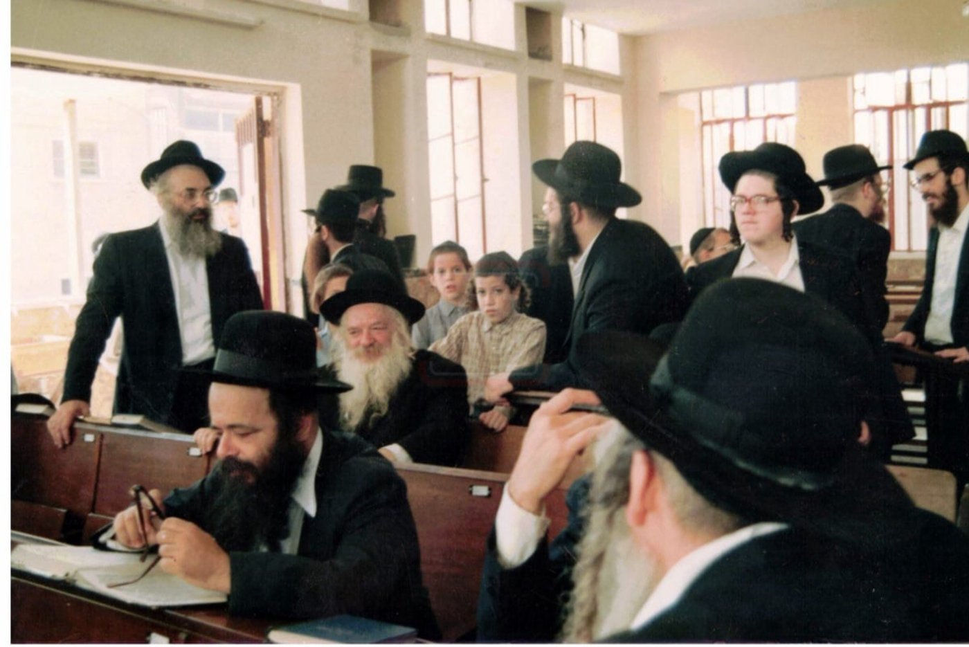 מראות חייו של הגאון רבי דוד שמידל זצ"ל