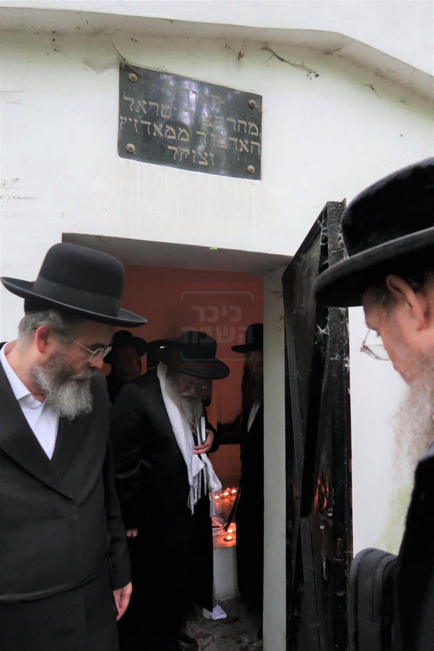 האדמו"ר מקוזמיר במסע הקודש לפולין