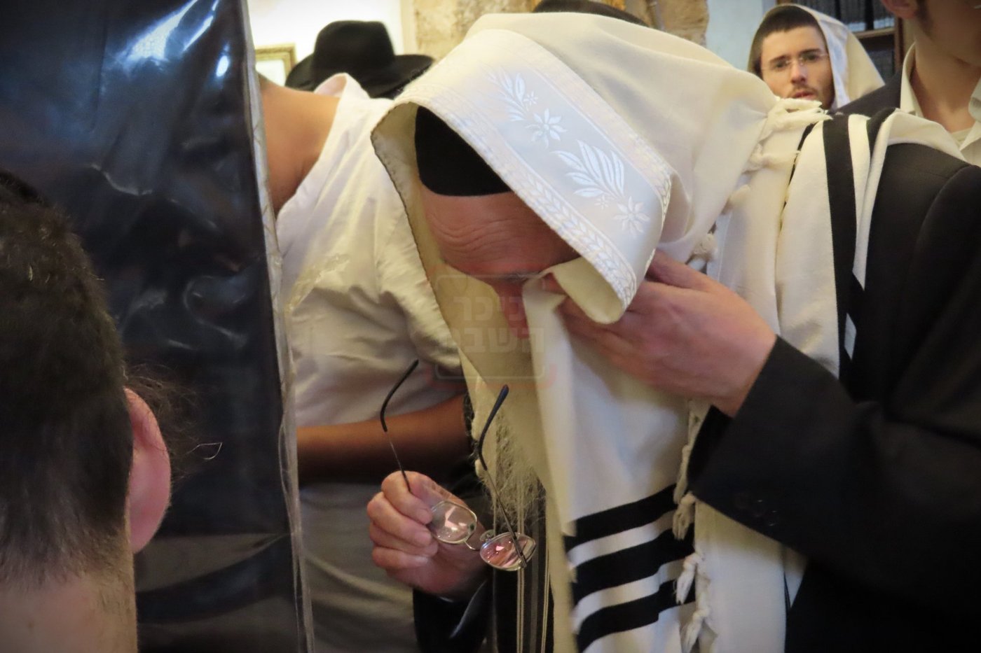 הגאון ר' משה דוד ליפקוביץ בקבר רחל