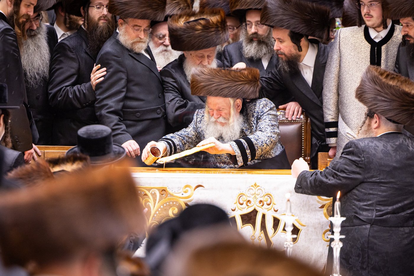 נעילת החג ופארשפיל בחצה"ק באבוב