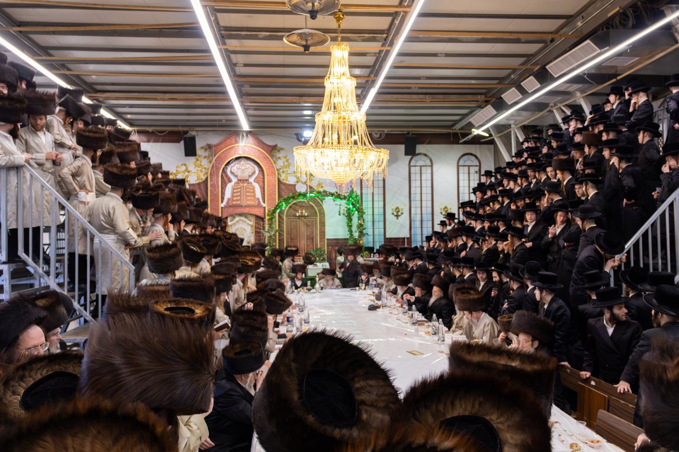 נעילת החג בחצה"ק פינסק קרלין