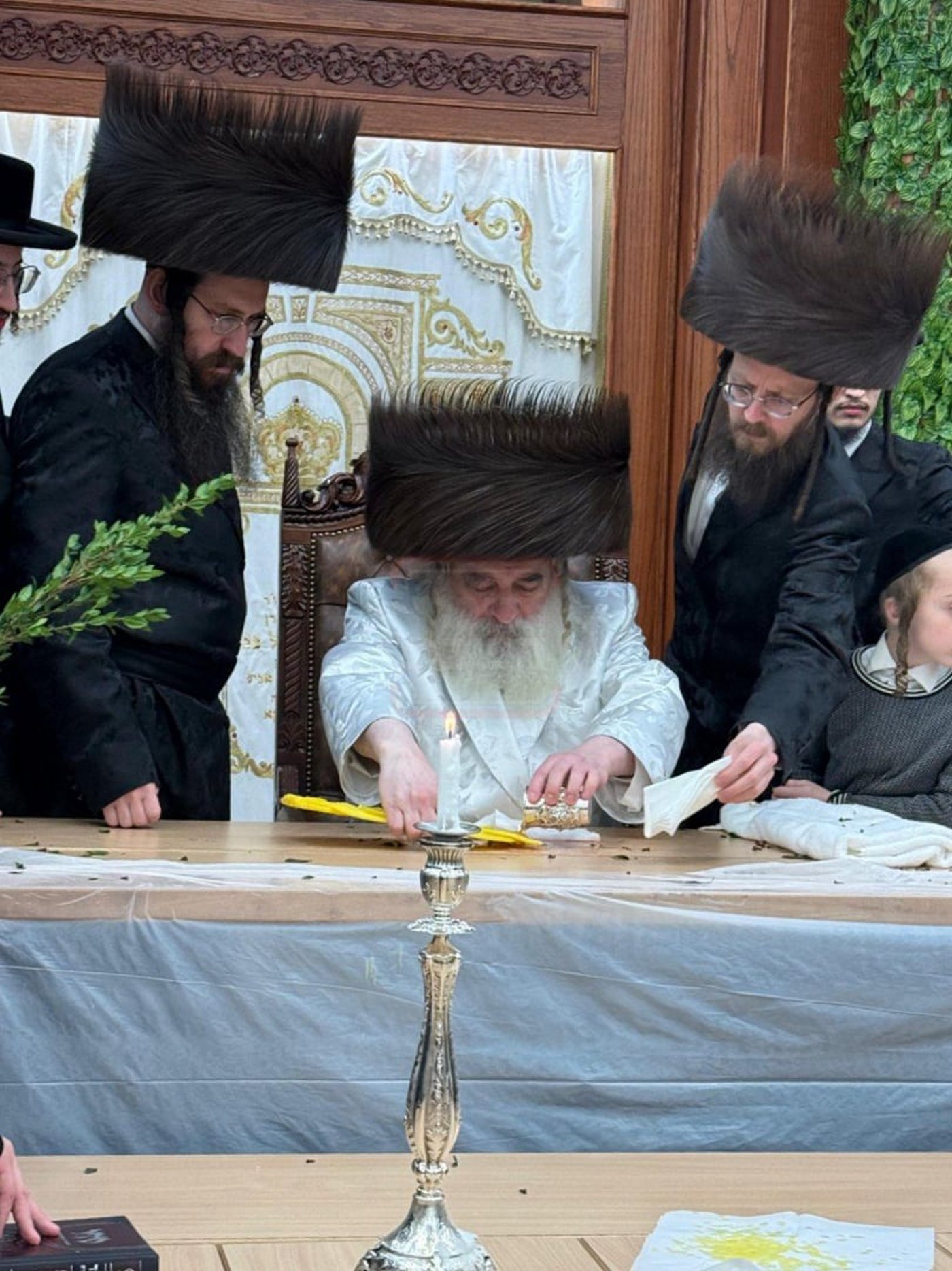 נעילת החג בחצה"ק קראלי